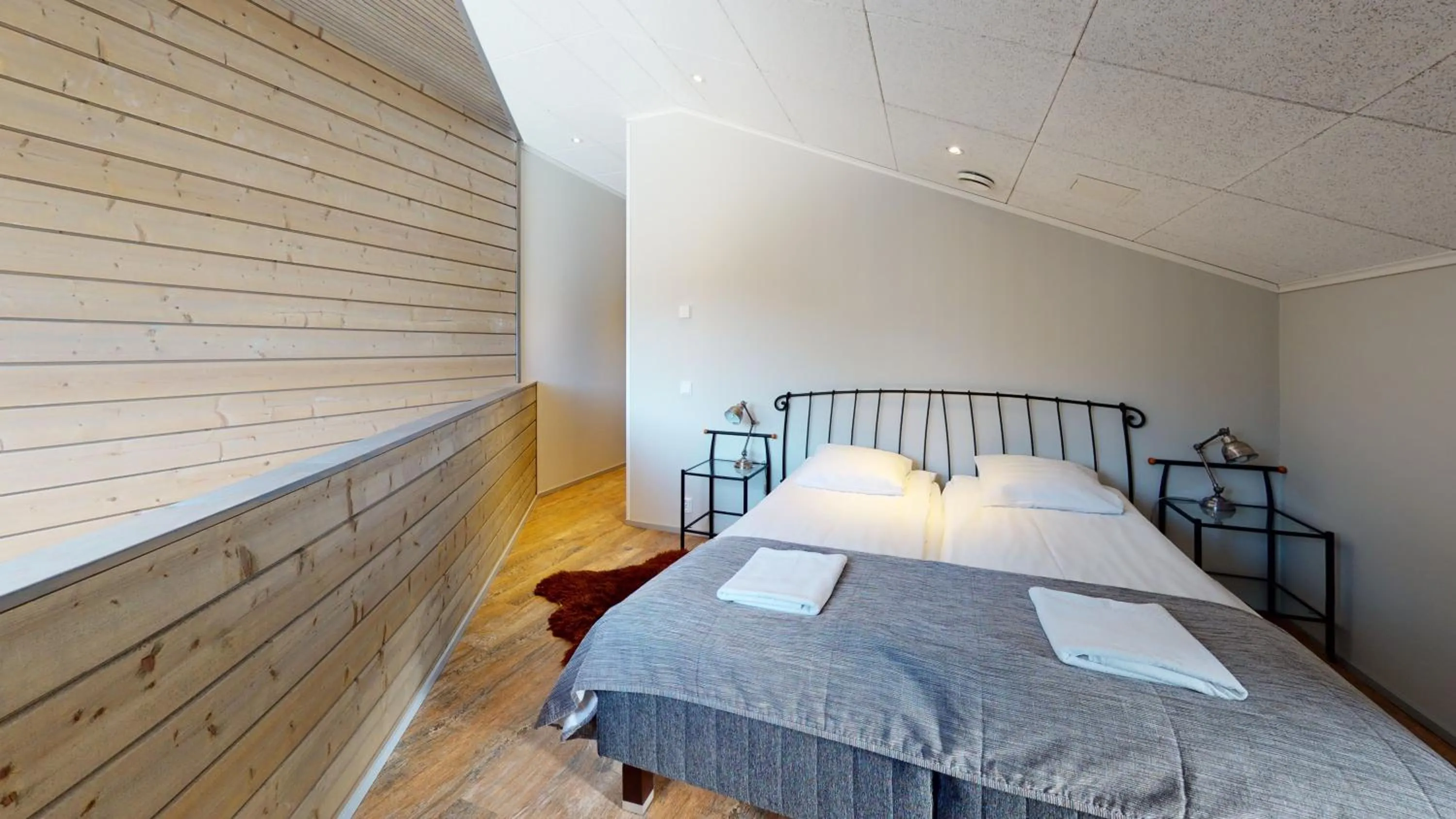 Bed in Sandy Kelt - Irish House Apartments