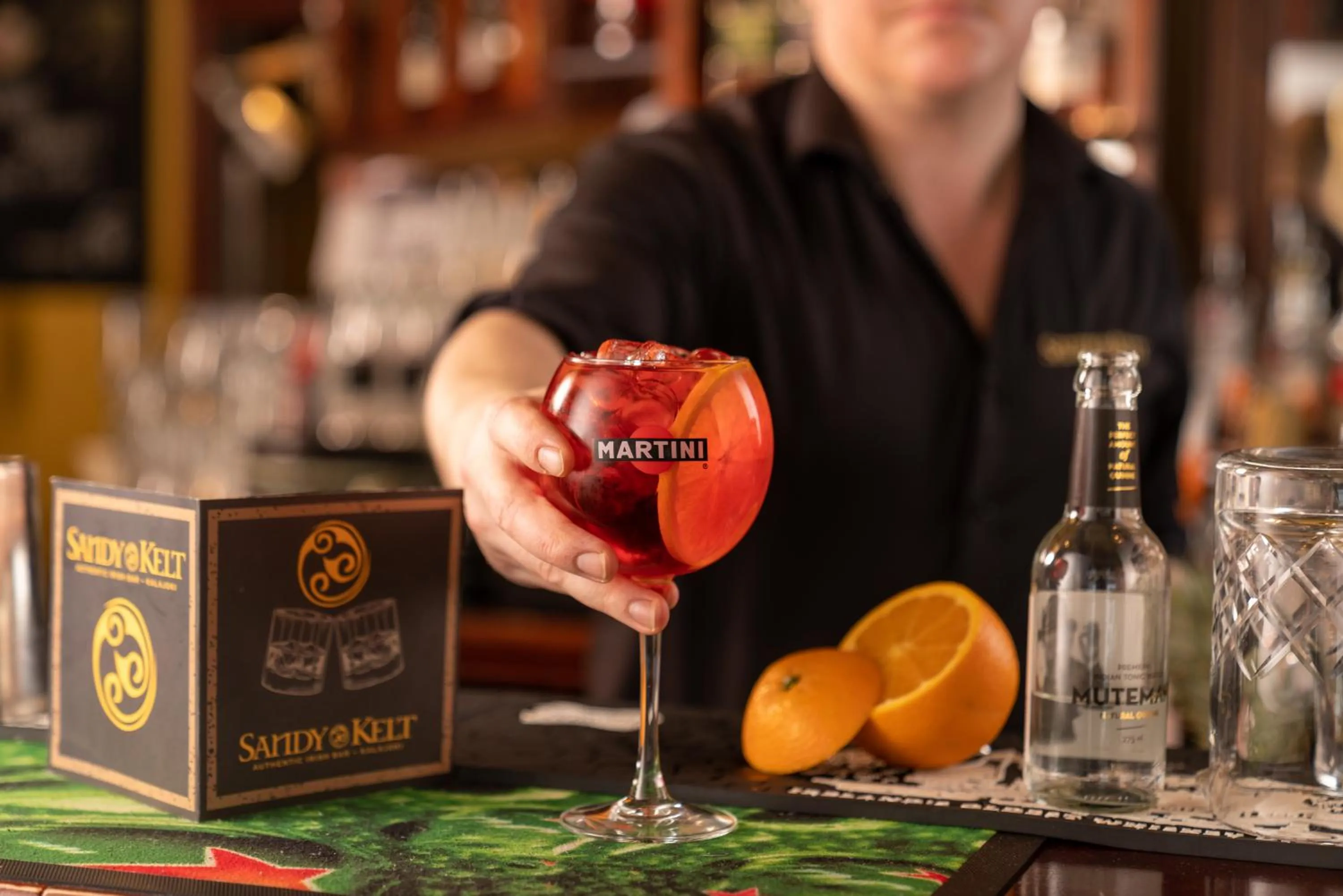 Drinks in Sandy Kelt - Irish House Apartments