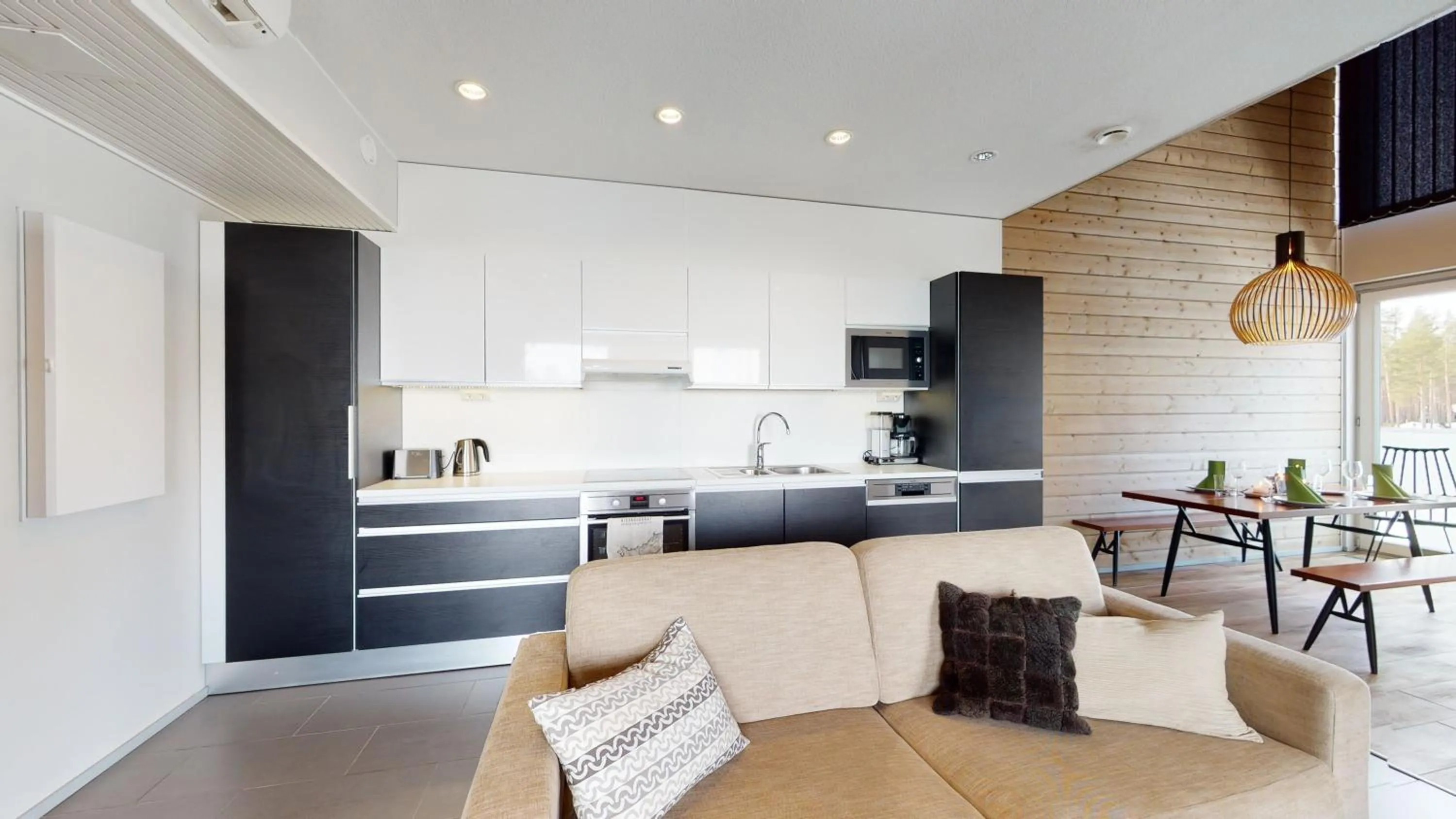 Kitchen or kitchenette in Sandy Kelt - Irish House Apartments