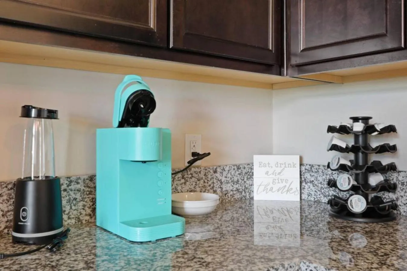 Coffee/tea facilities in Private Bed Downtown INDY - Shared