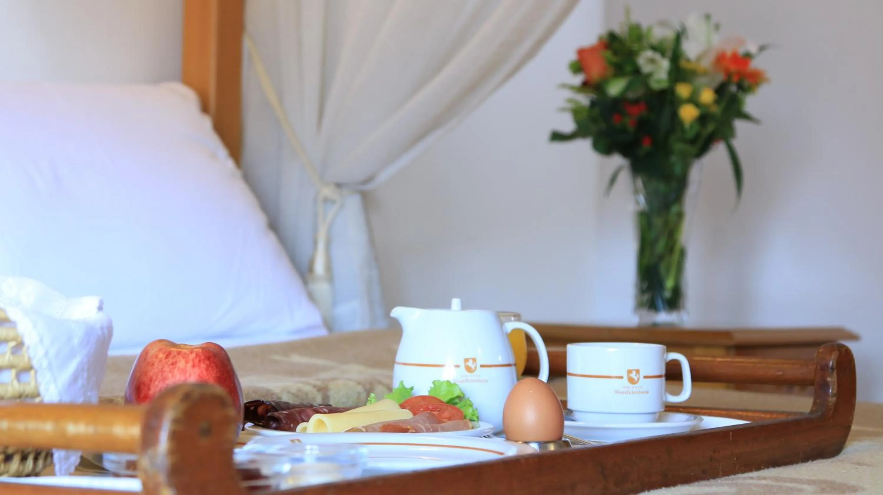 American breakfast in Hotel Westfalenhaus