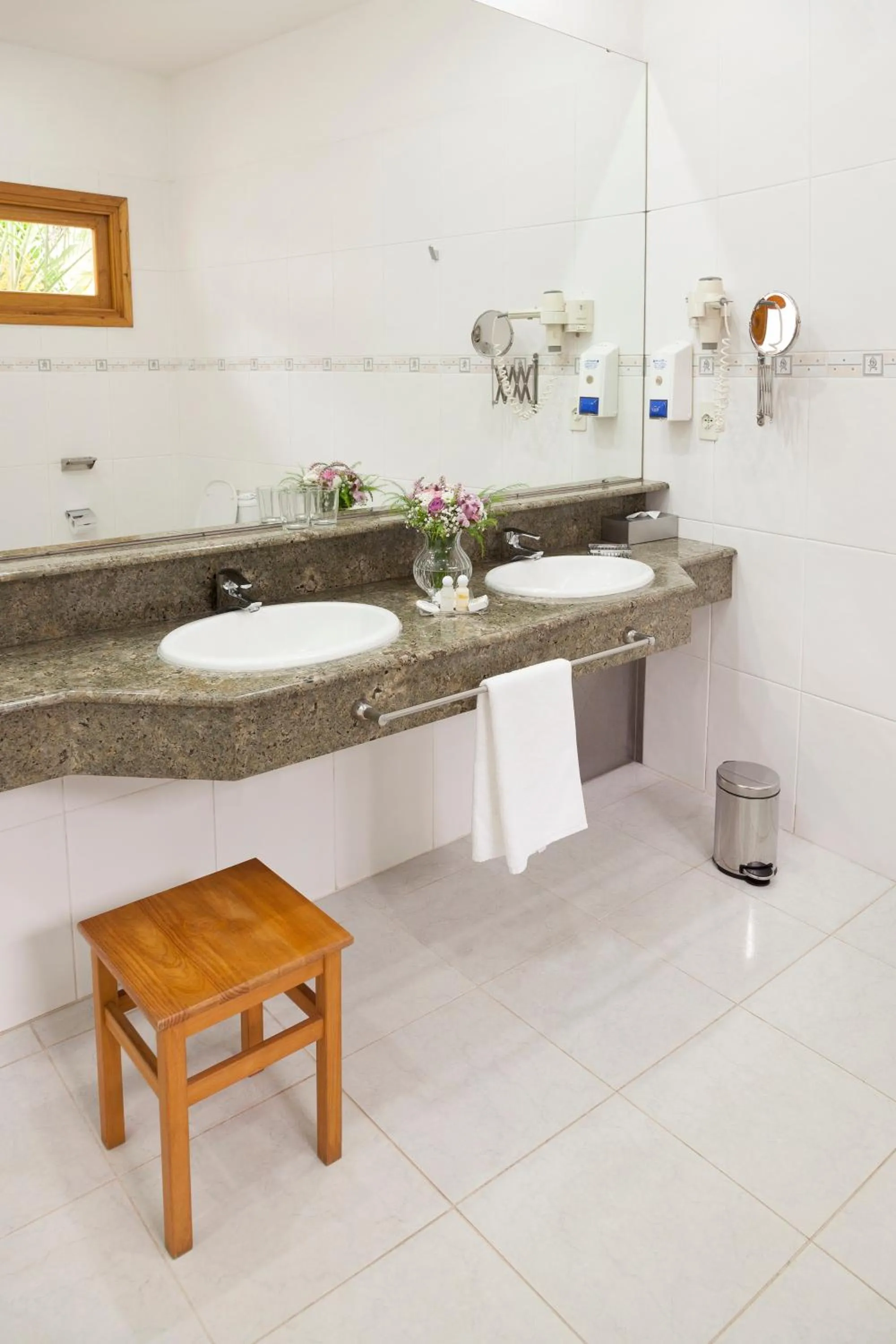 Bathroom in Hotel Westfalenhaus