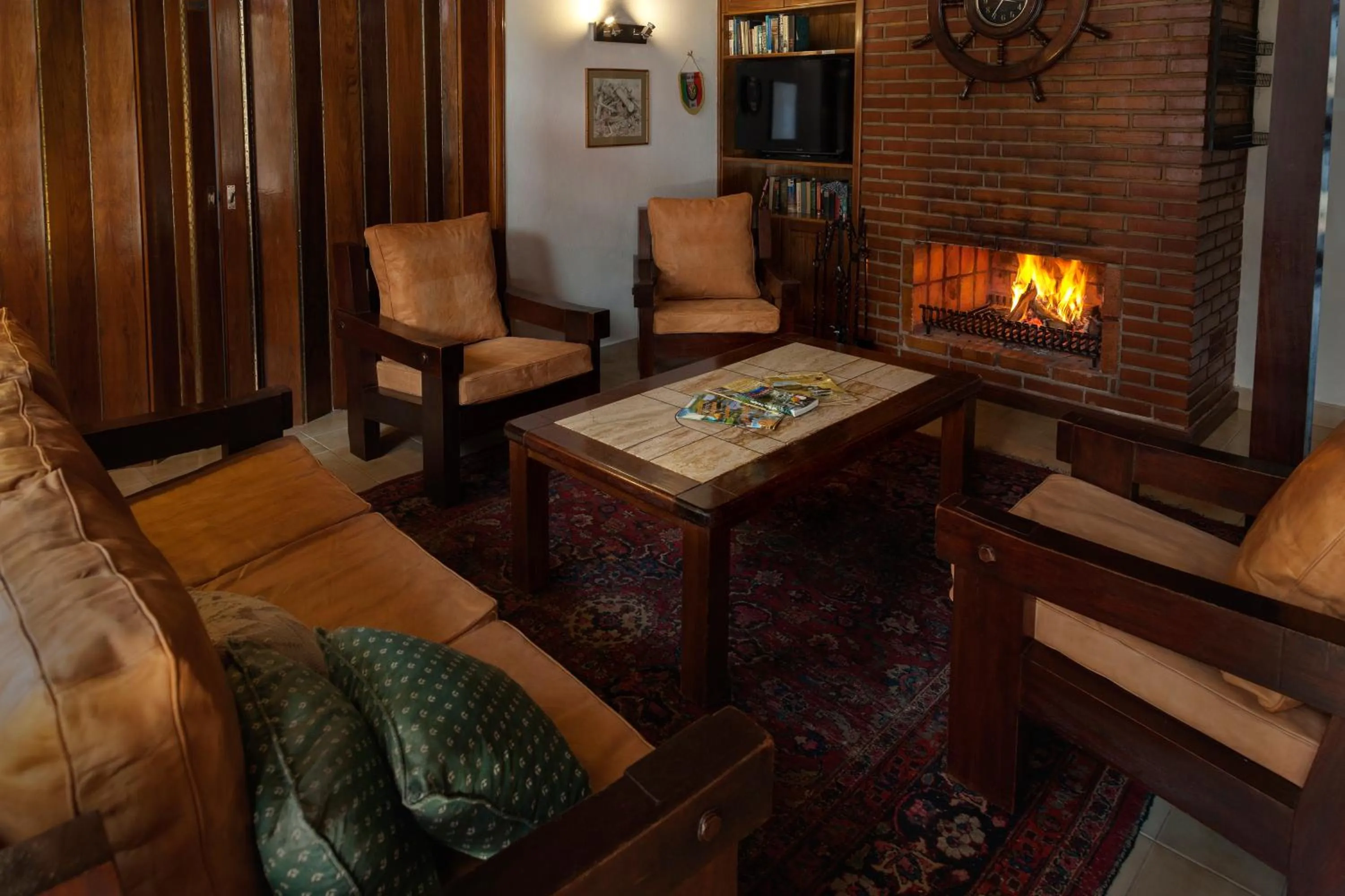 Communal lounge/ TV room in Hotel Westfalenhaus