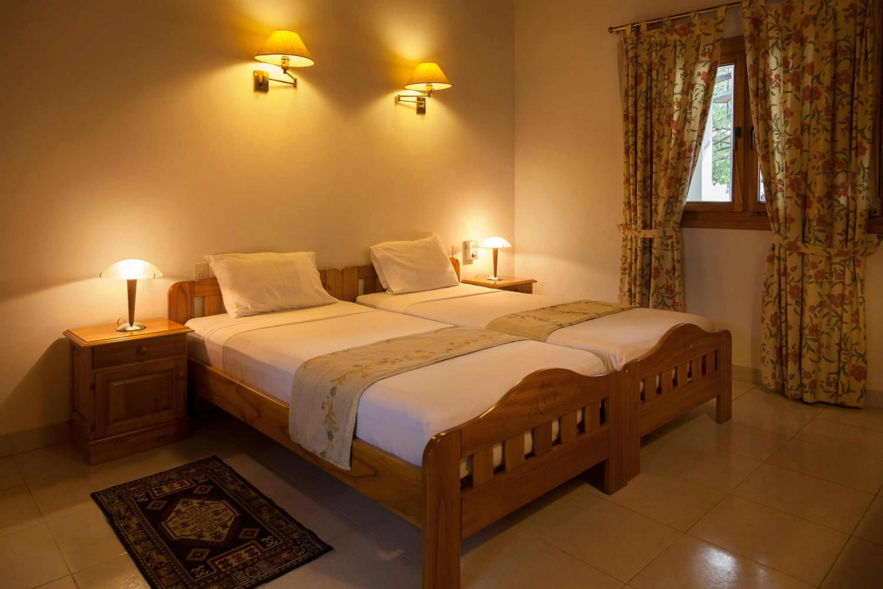 Bedroom, Bed in Hotel Westfalenhaus