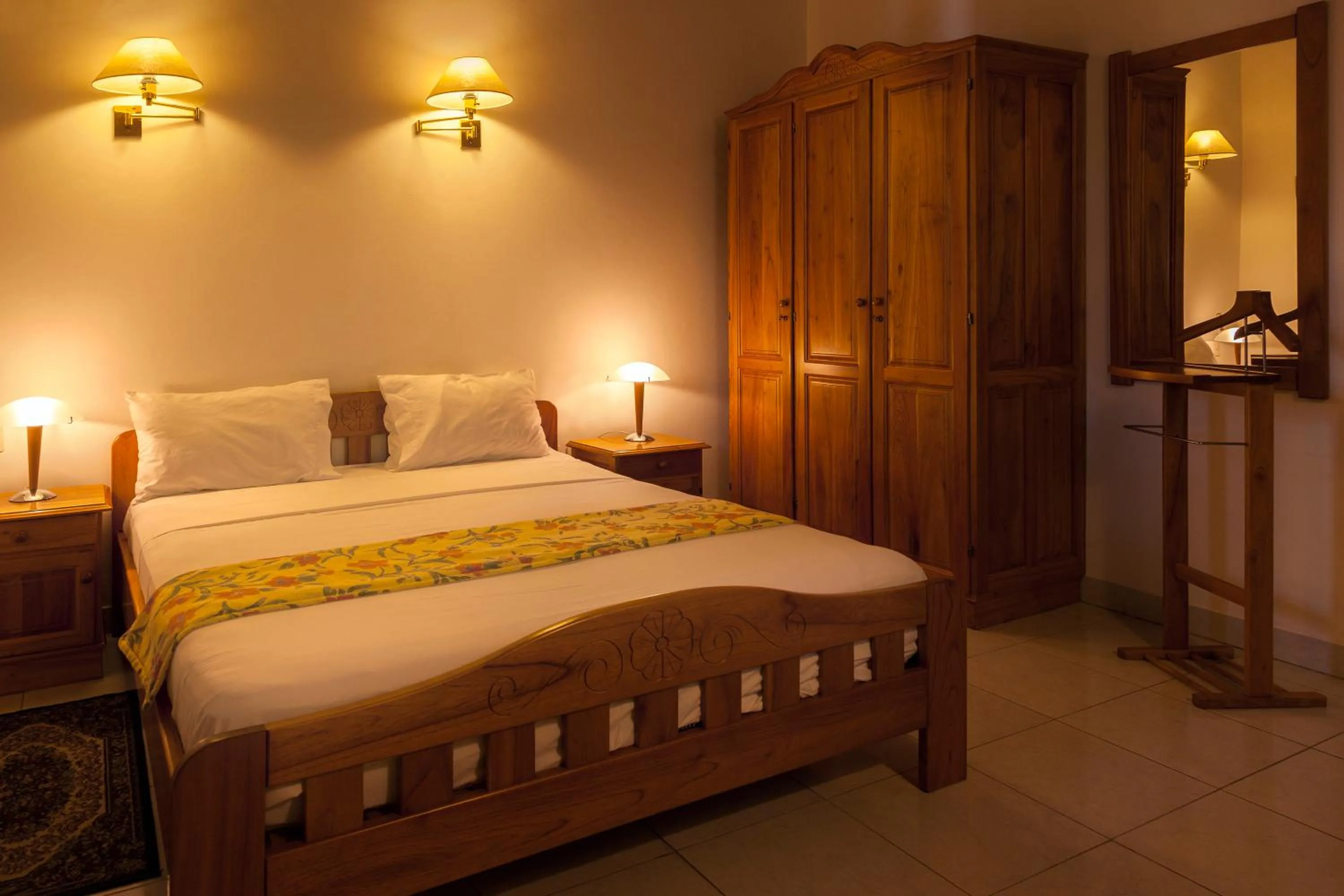 Bedroom, Bed in Hotel Westfalenhaus