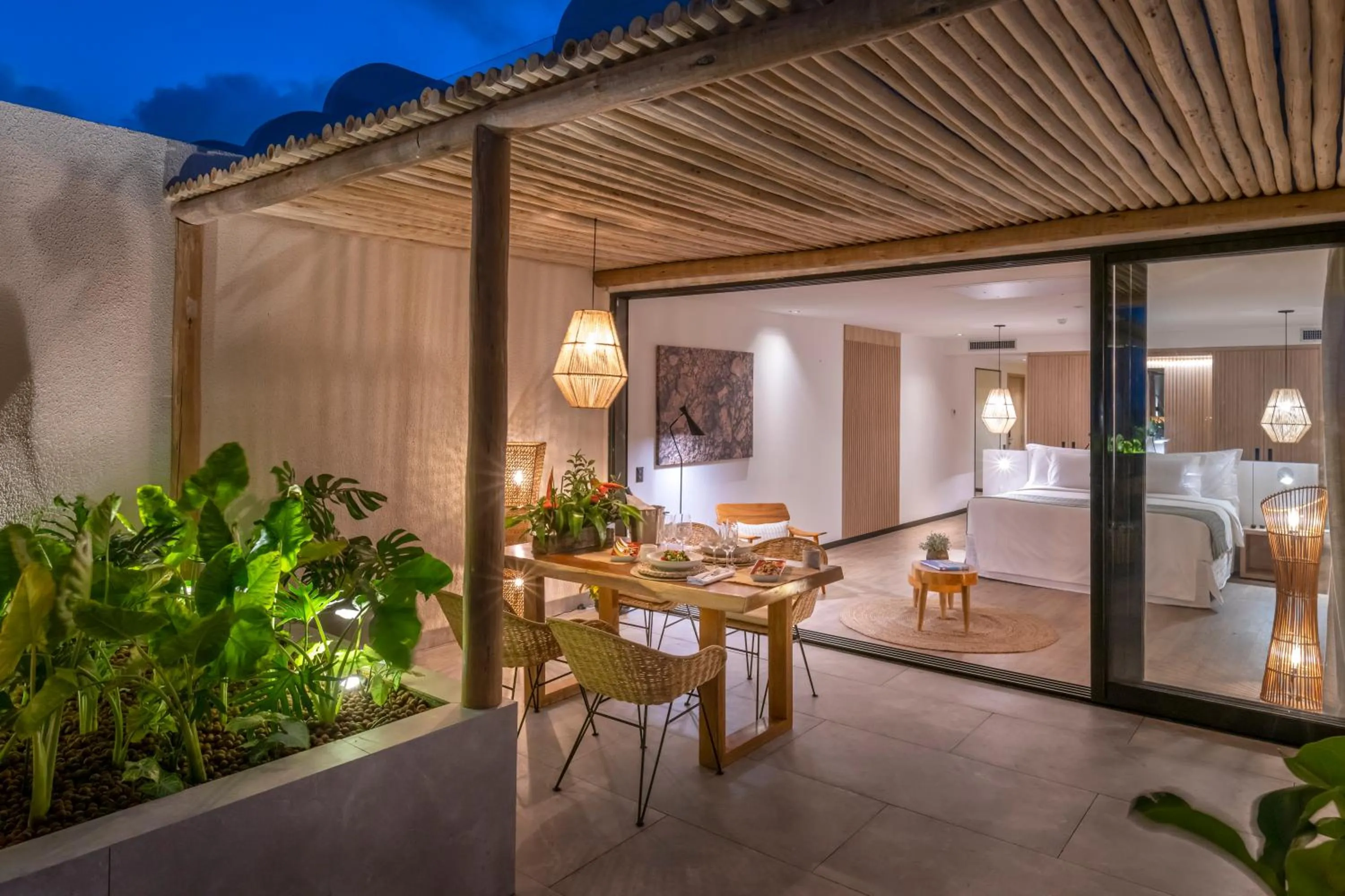 Photo of the whole room in SERHS Experience Suítes