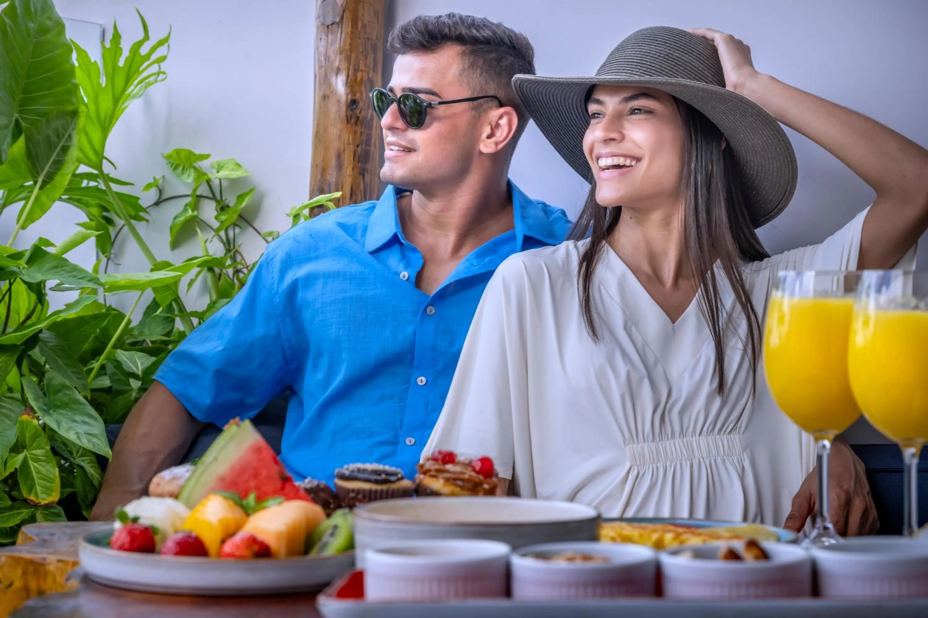 Guests in SERHS Experience Suítes