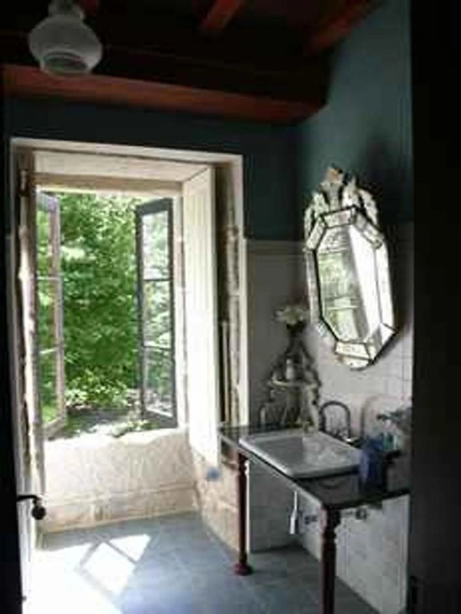 Bathroom in Pazo Larache