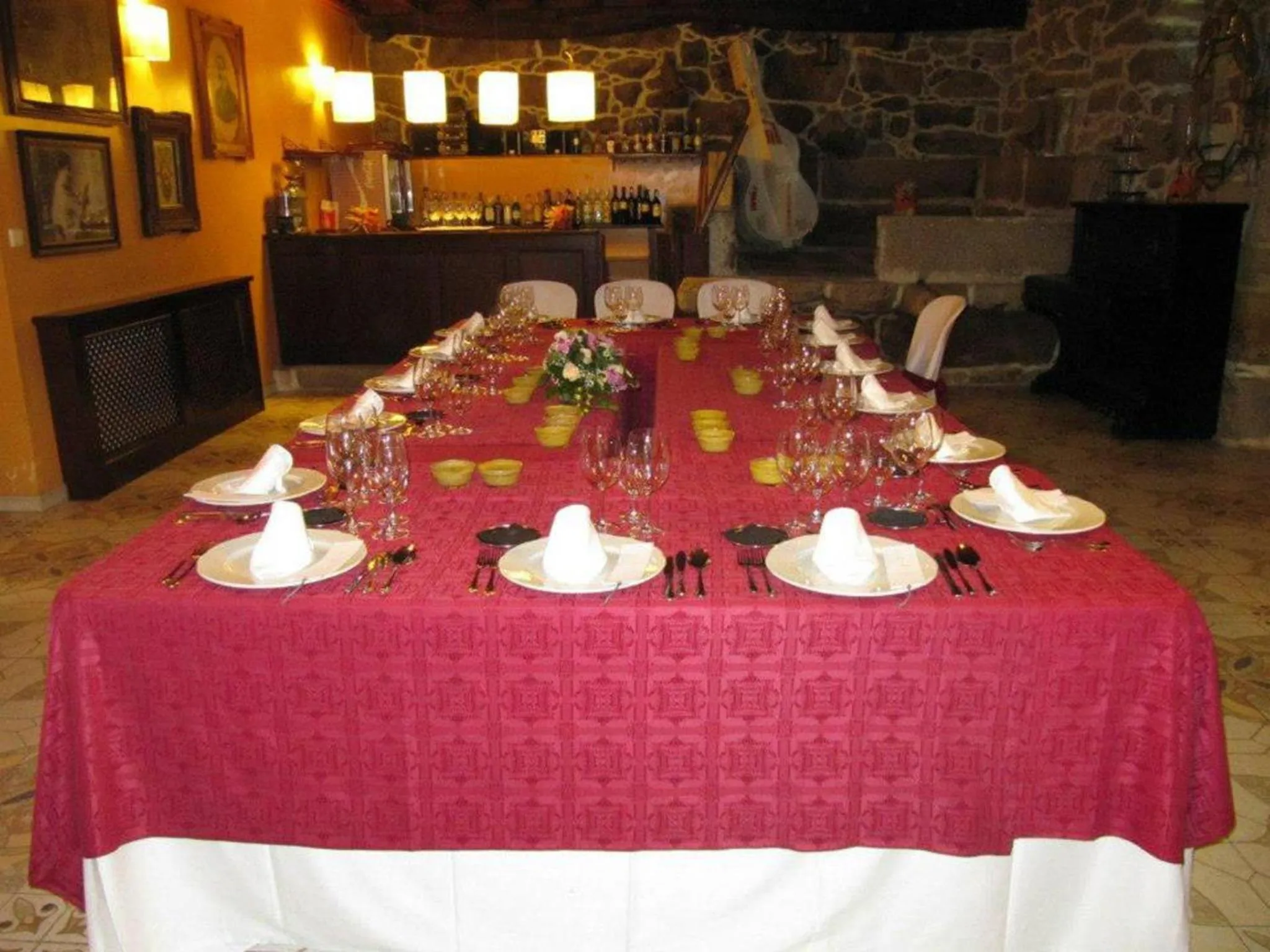 Restaurant/places to eat in Pazo Larache