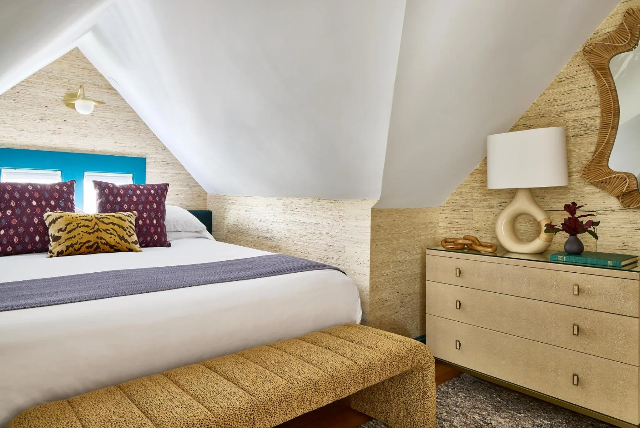 Photo of the whole room, Bed in The Coco, The Edgartown Collection