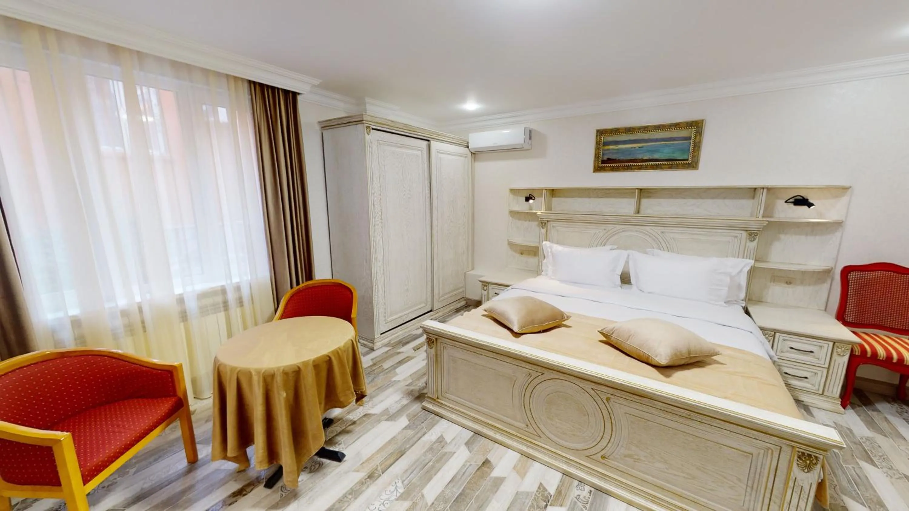 Bed in Aspar Boutique Hotel