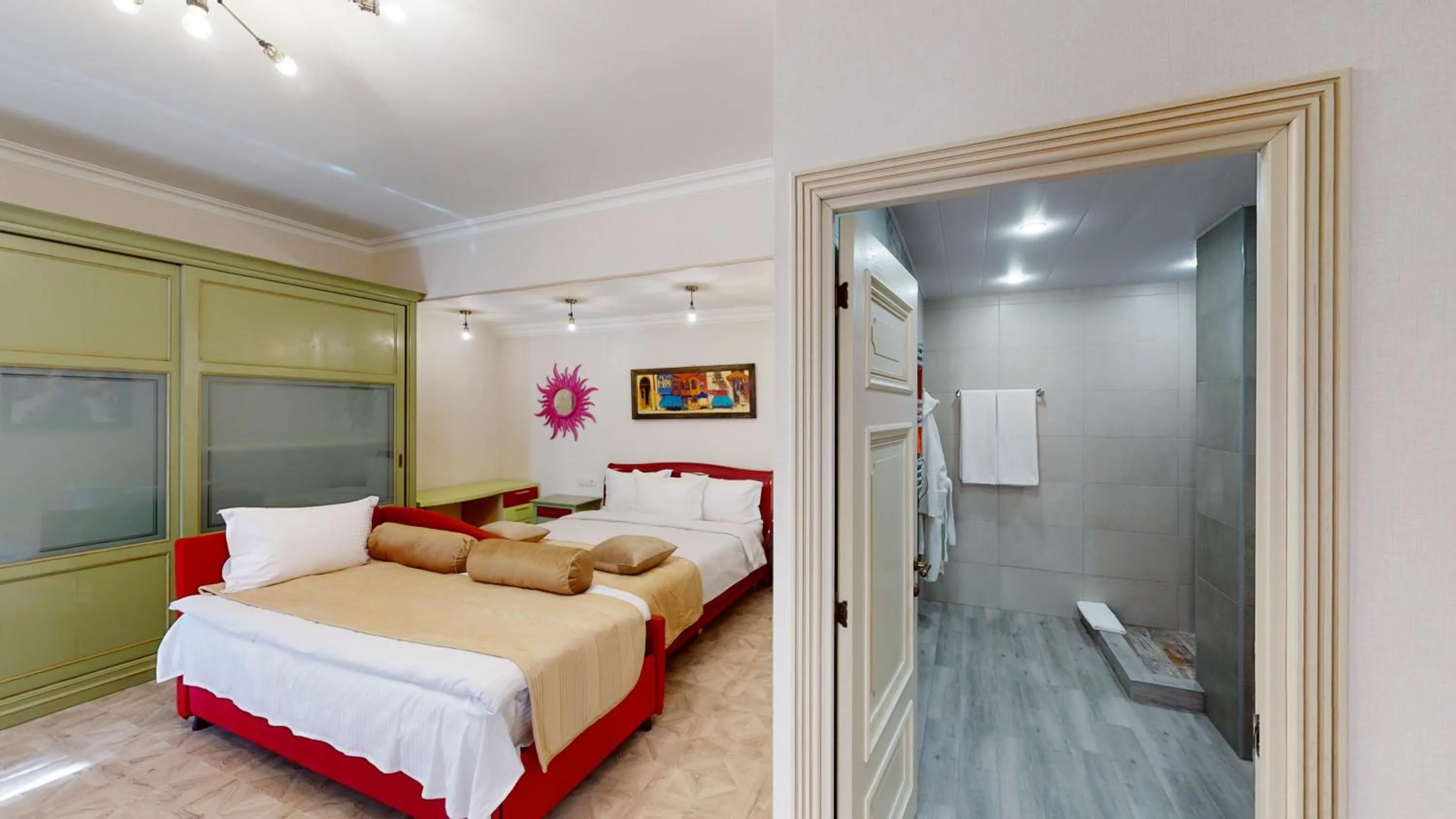 Shower, Bed in Aspar Boutique Hotel