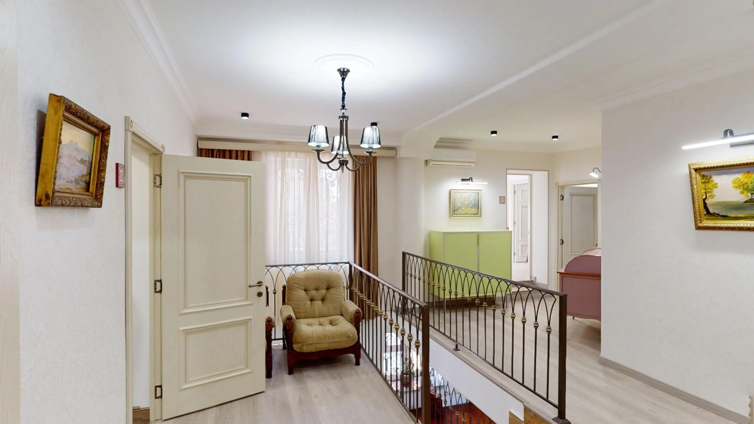 Living room, Bed in Aspar Boutique Hotel