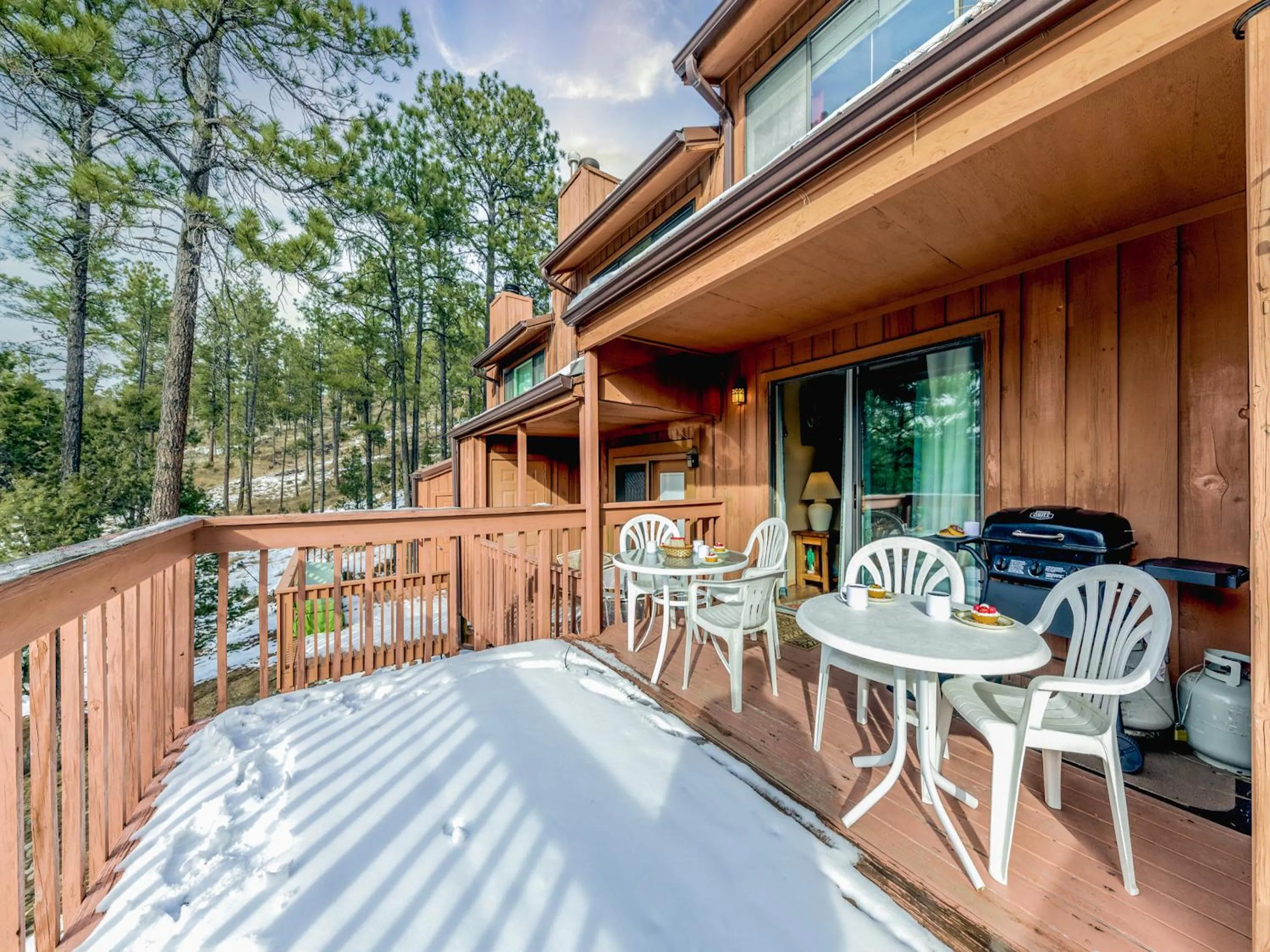 Property building in Whispering Bluff #103