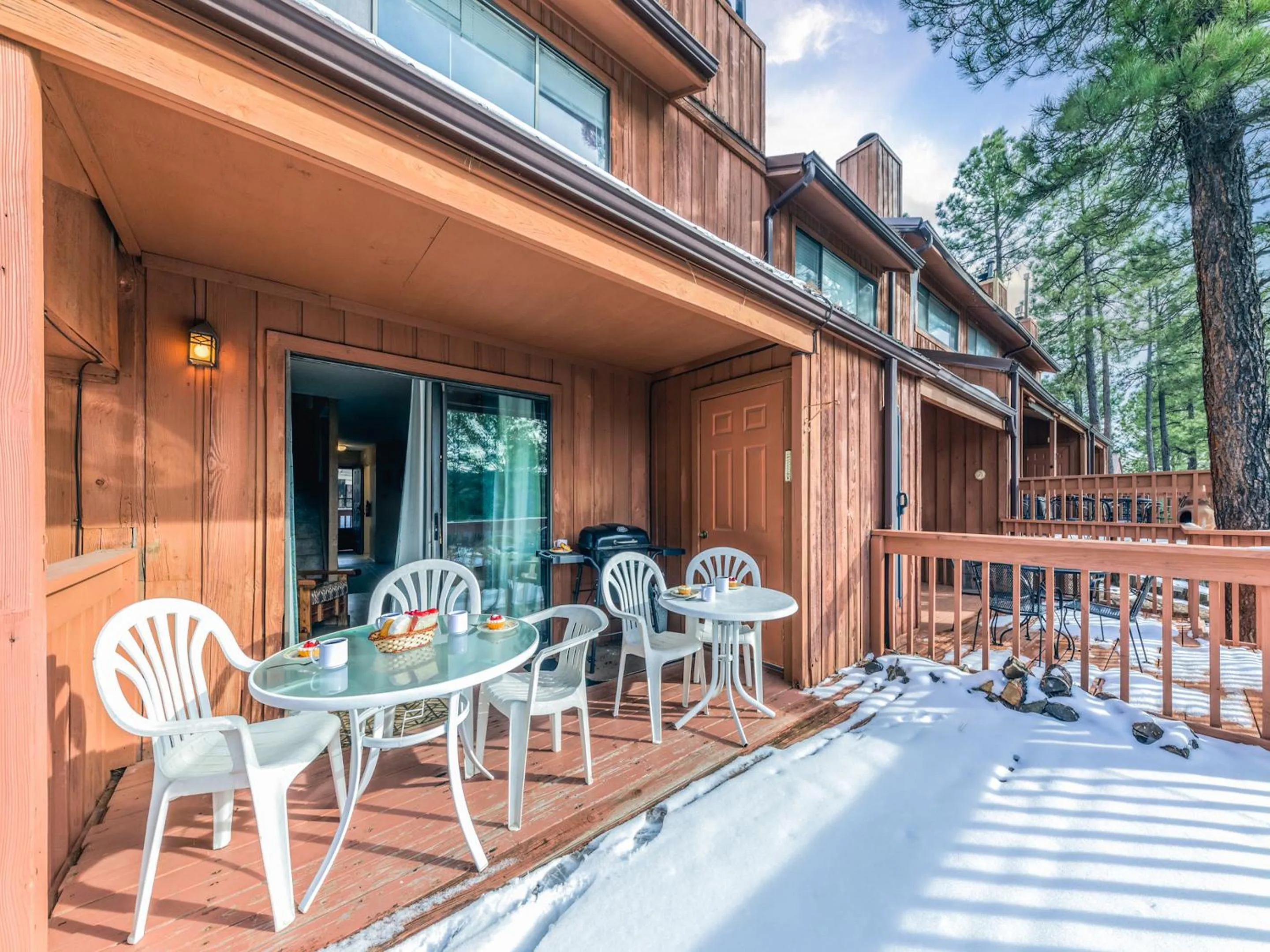 Property building in Whispering Bluff #103