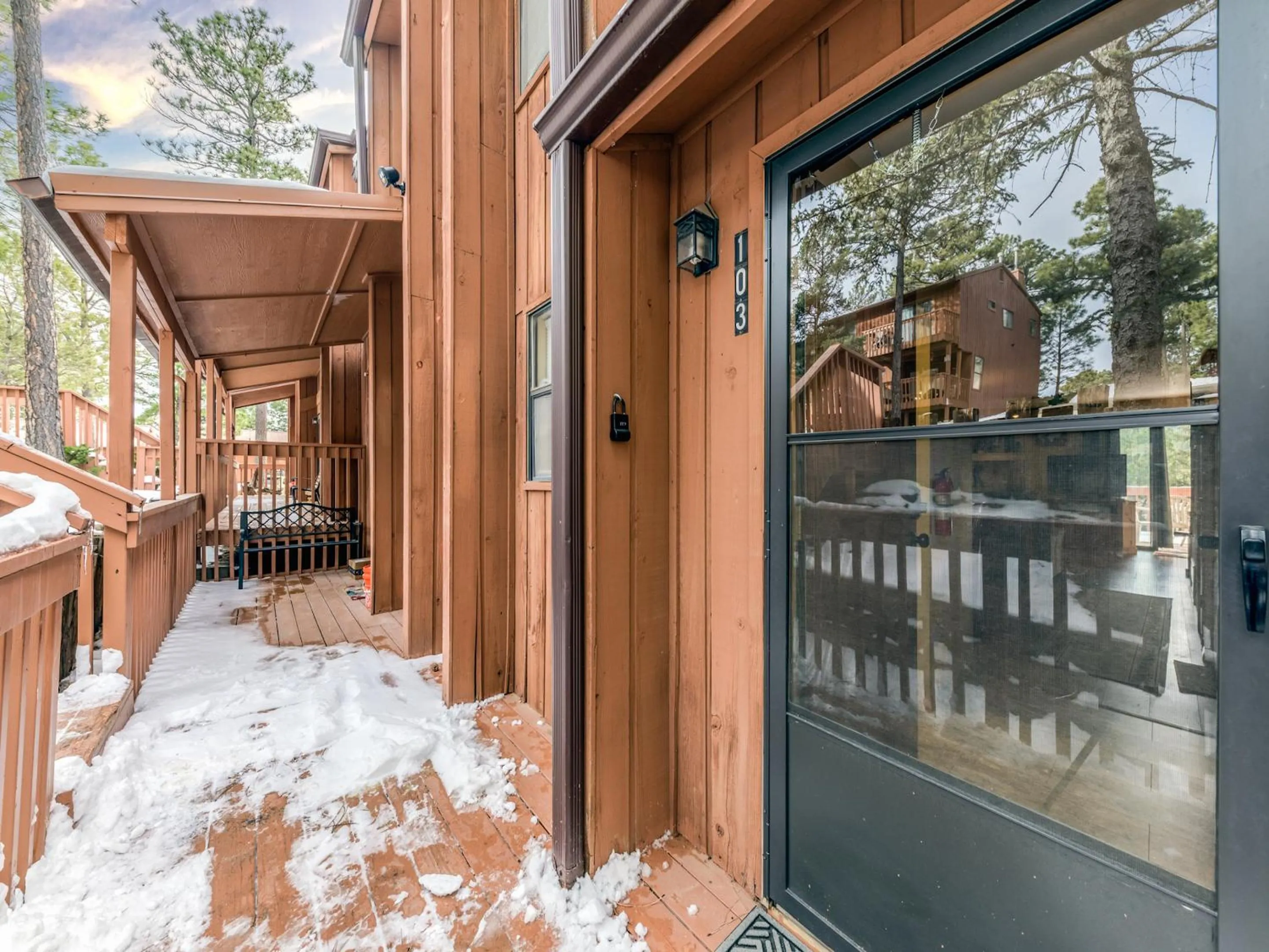 Property building in Whispering Bluff #103