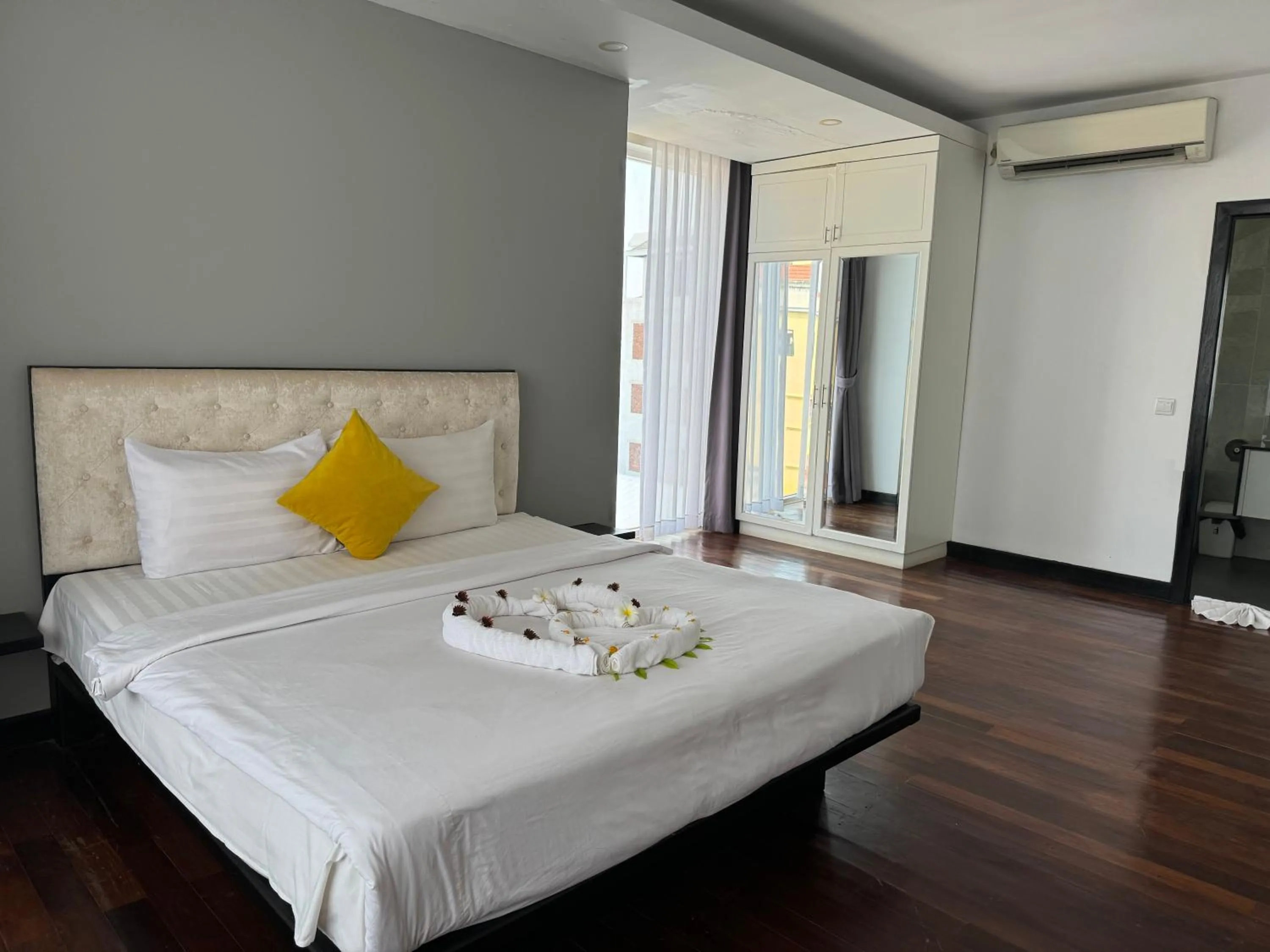 Bed in Flex Urban Family Villa Hotel