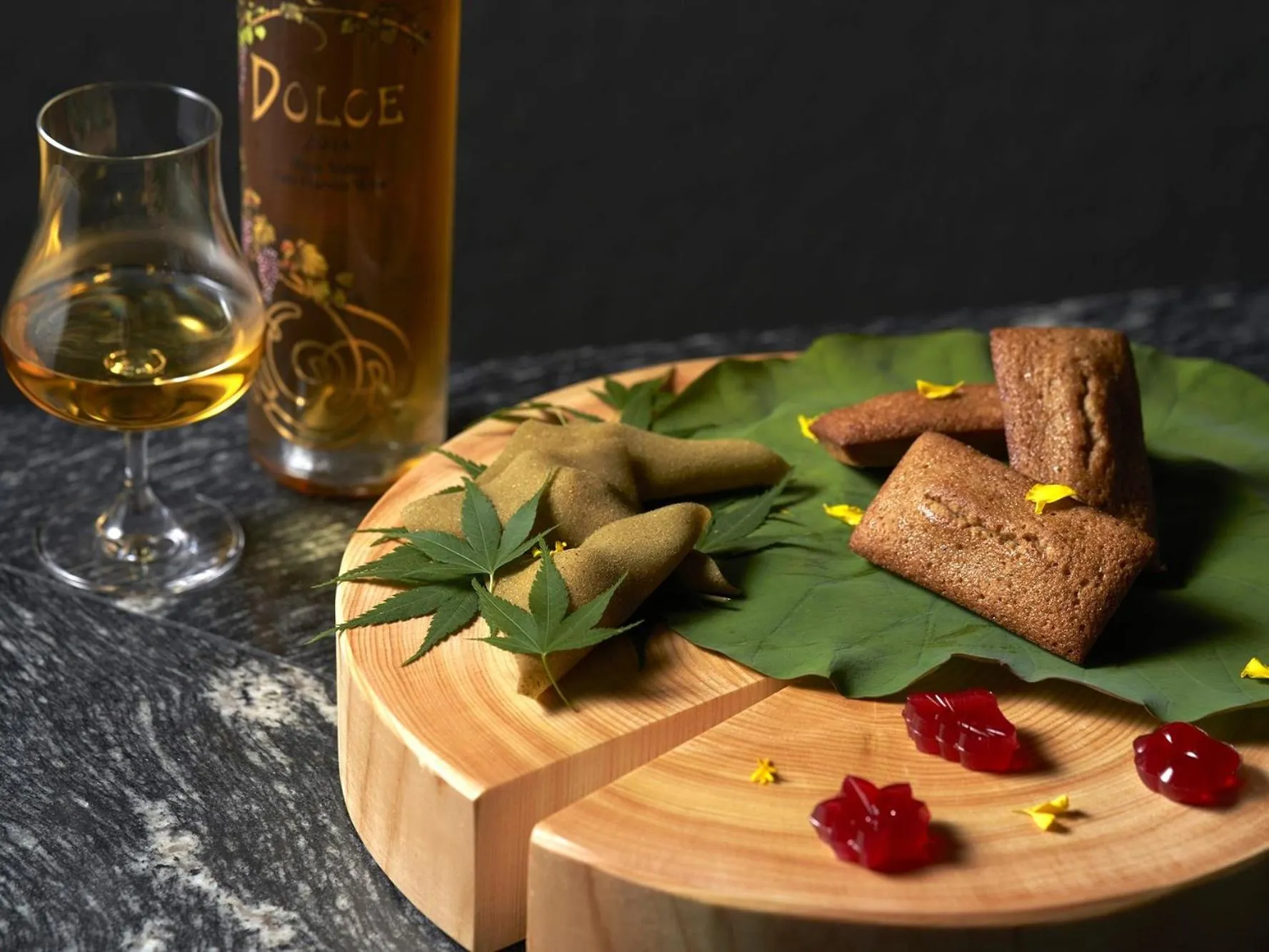 Restaurant/places to eat in Dusit Thani Kyoto