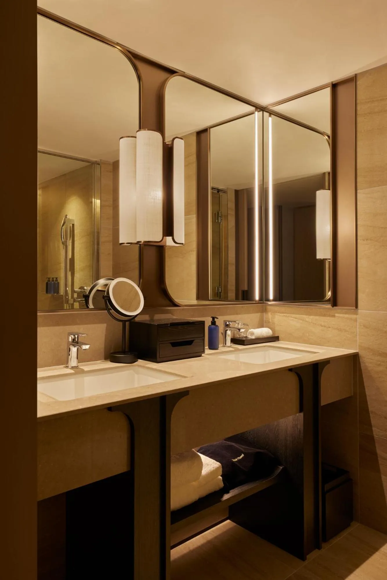 Bathroom in Dusit Thani Kyoto