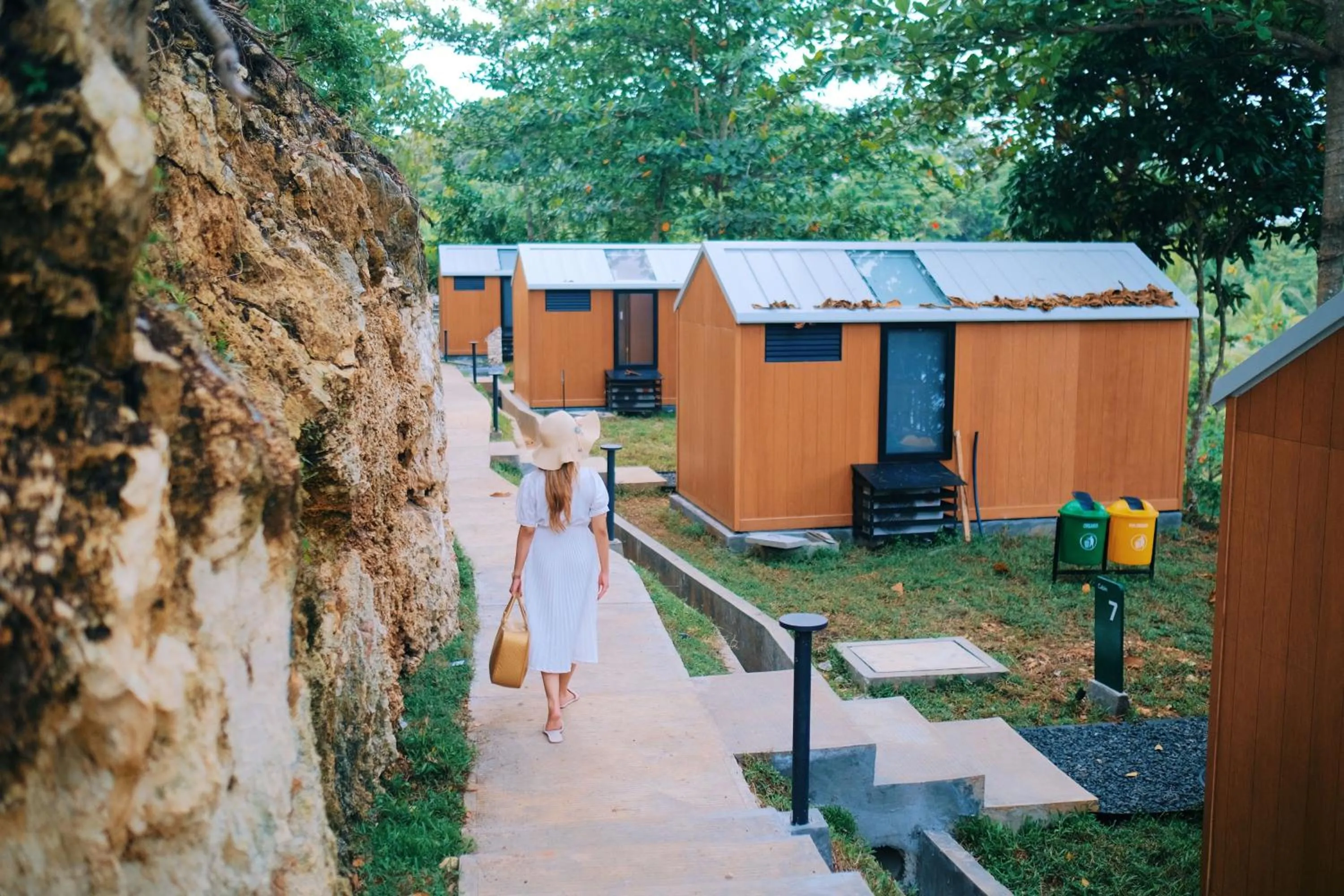 Property building in Bobocabin Madasari, Pangandaran