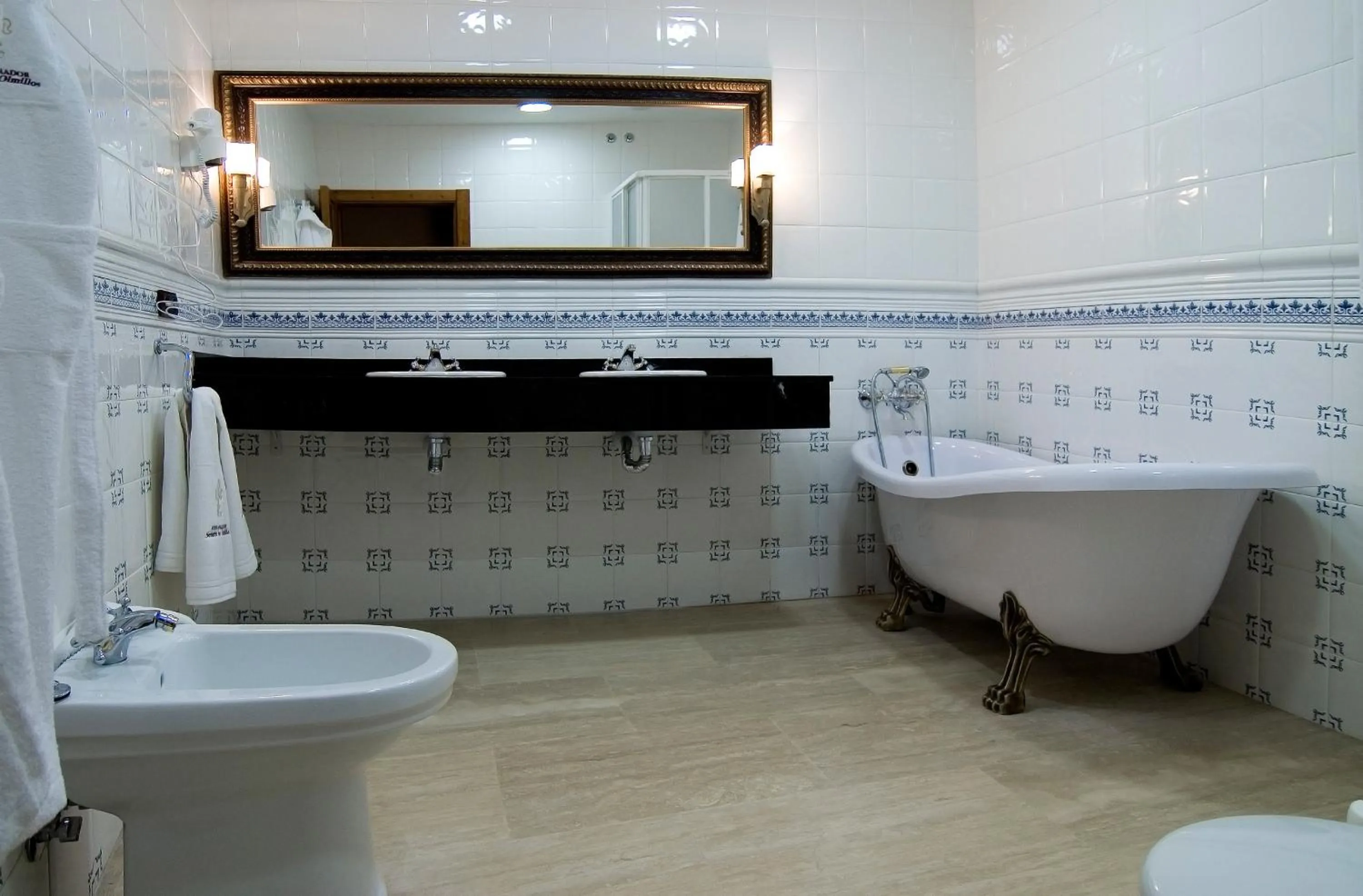 Bathroom in Señorio de Olmillos