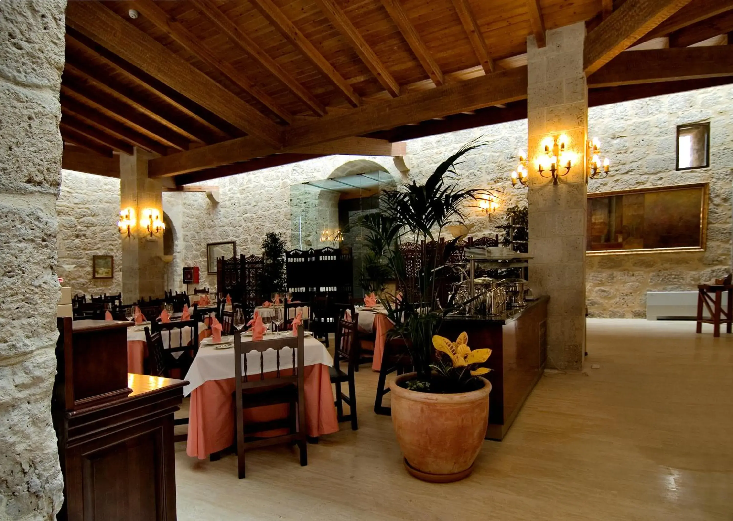 Restaurant/places to eat in Señorio de Olmillos Restaurant/places to eat in Señorio de Olmillos