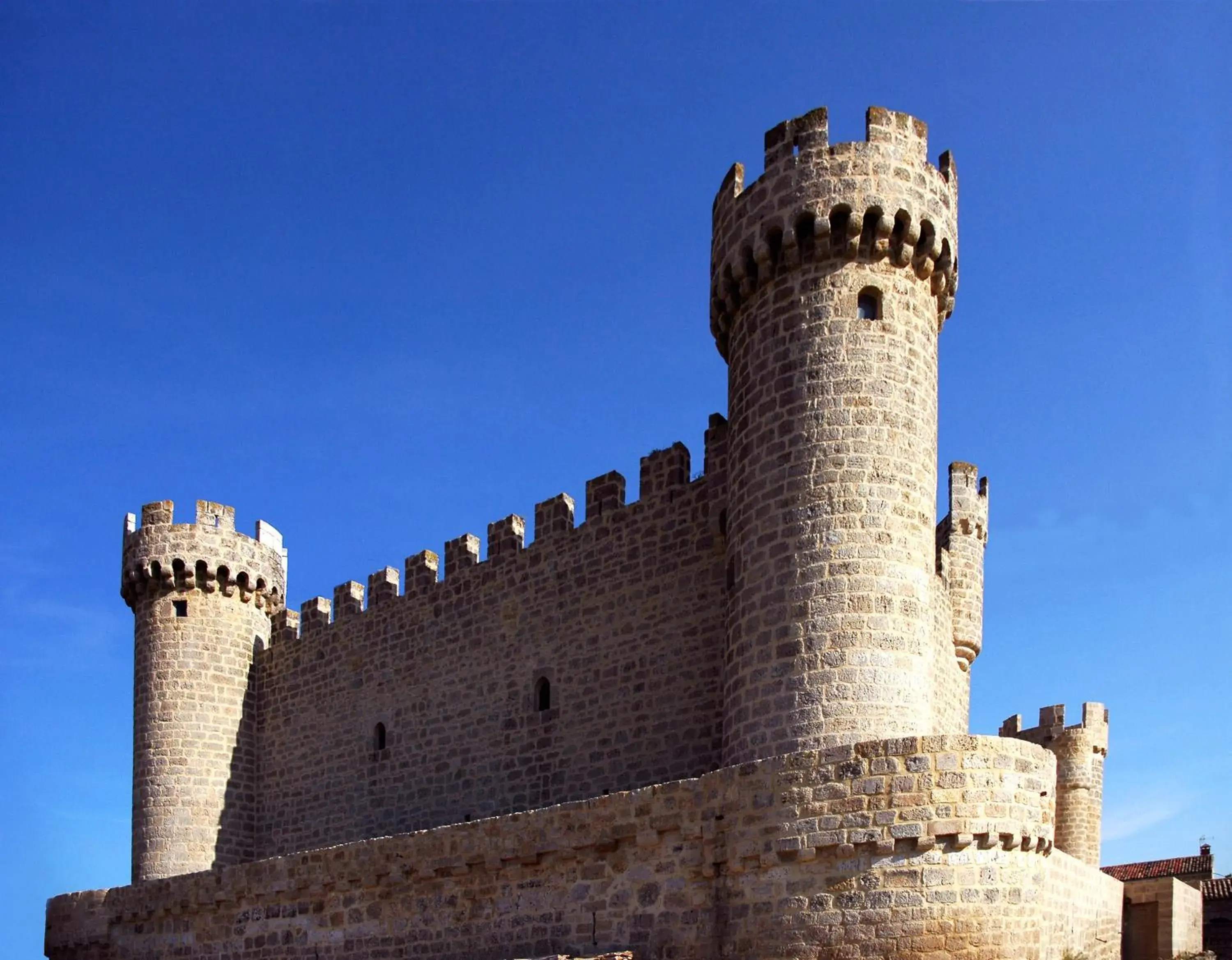 Facade/entrance in Señorio de Olmillos Facade/entrance in Señorio de Olmillos