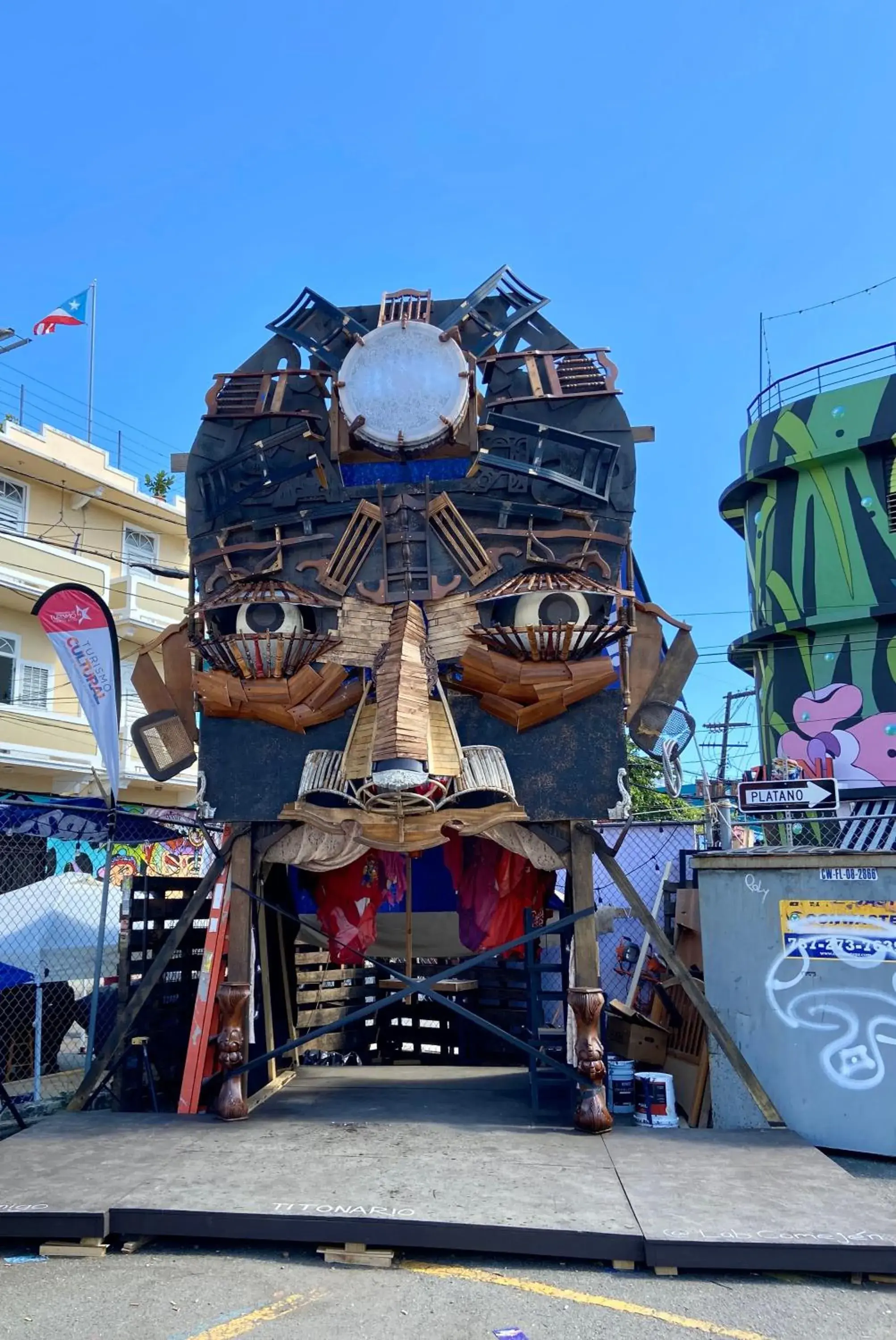 City view in La Calma Poshtel City view in La Calma Poshtel