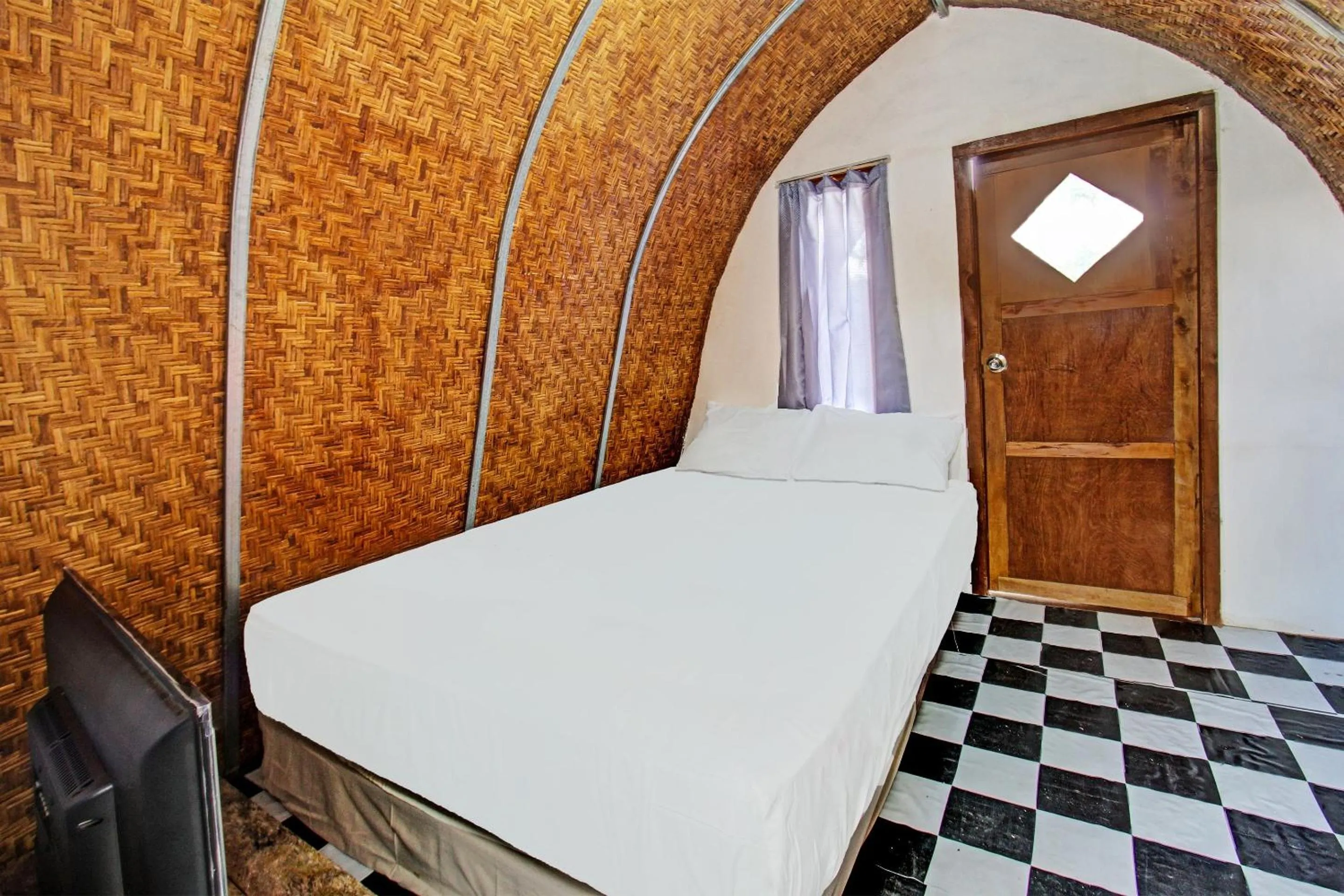 Bedroom, Bed in Hotel O Samalas Syariah Homestay Near SDN TANAK BEAK