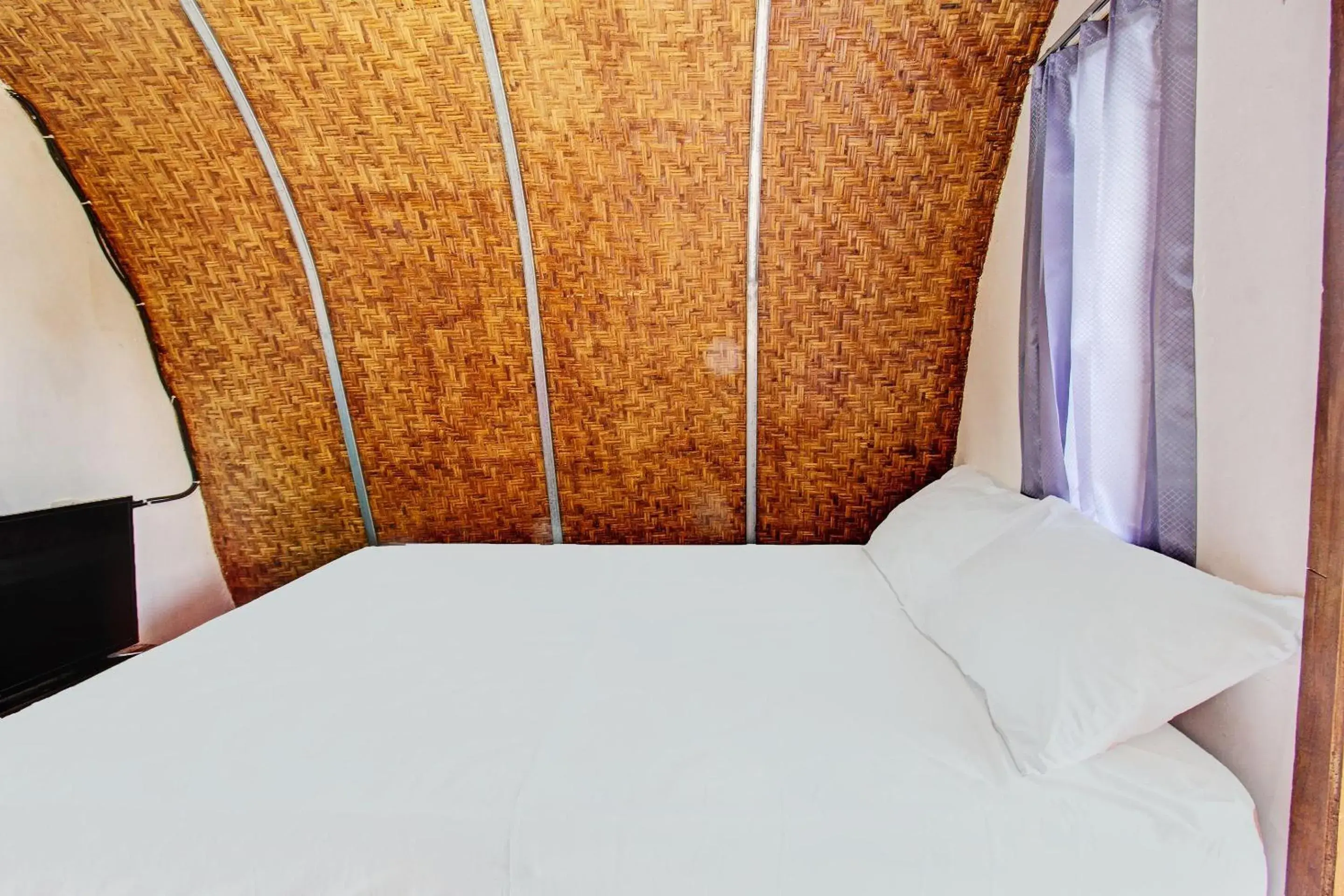 Bedroom, Bed in Hotel O Samalas Syariah Homestay Near SDN TANAK BEAK Bedroom, Bed in Hotel O Samalas Syariah Homestay Near SDN TANAK BEAK