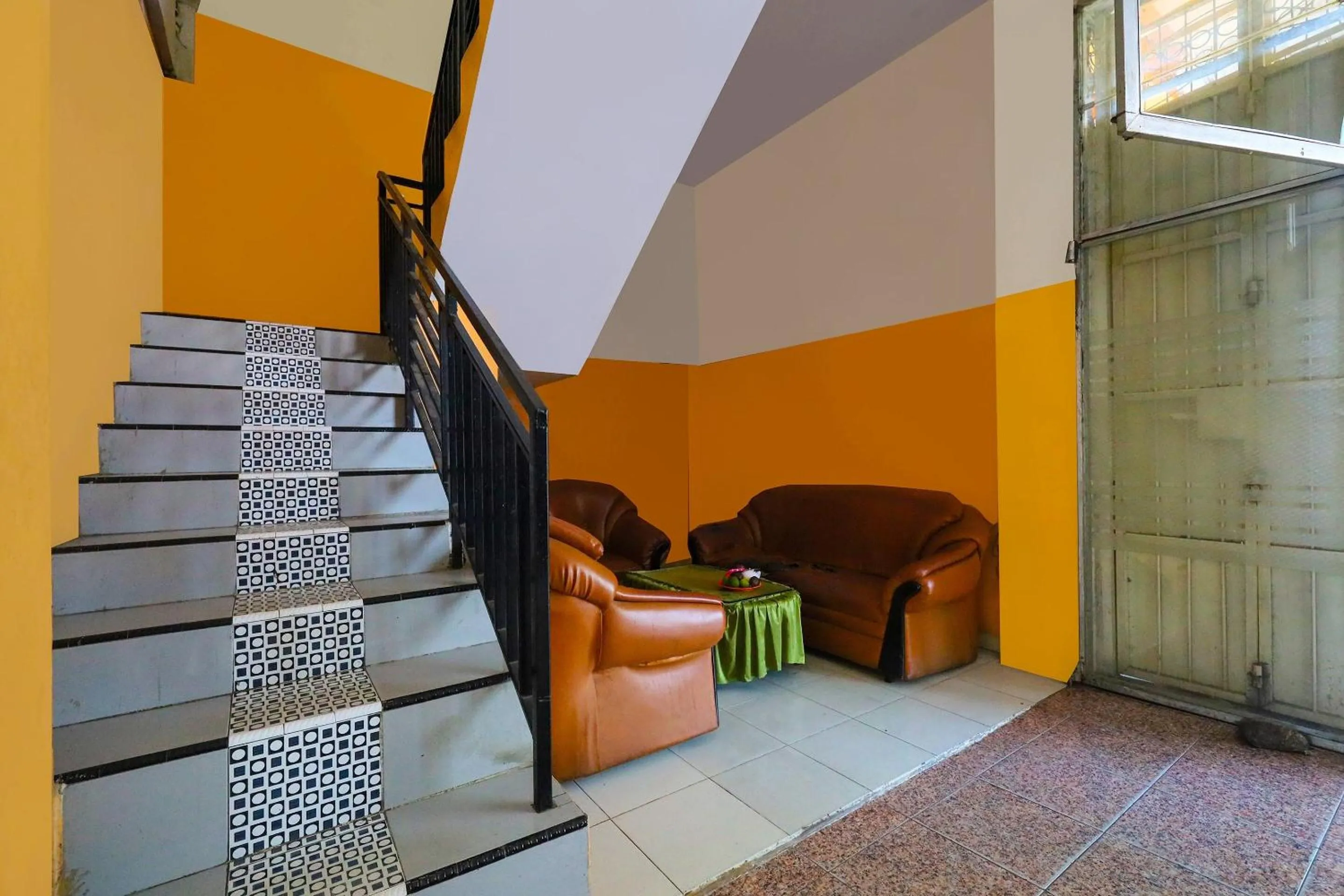 Lobby or reception in Hotel O Pondokan Tali Super