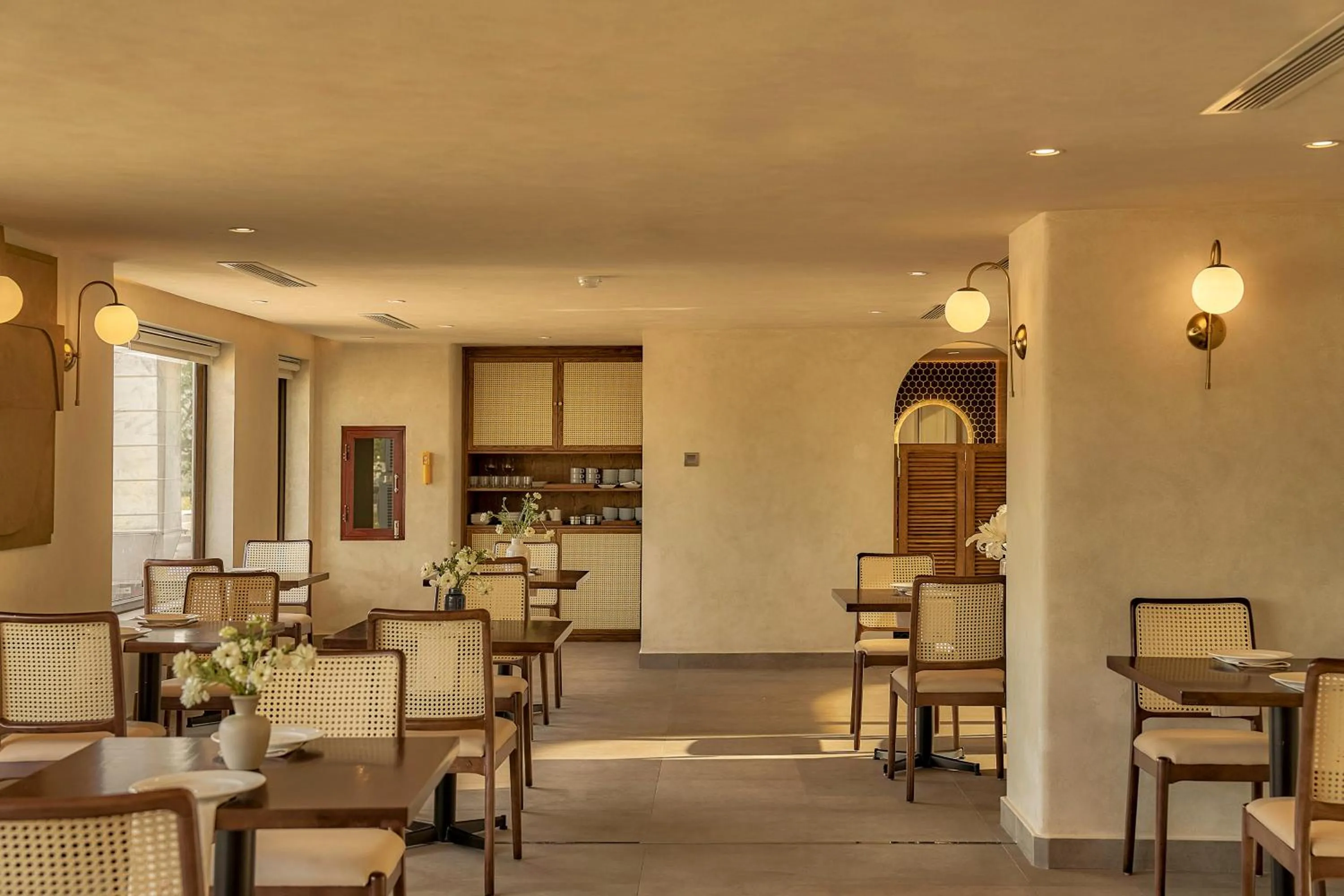 Restaurant/places to eat in RUBENS BOUTIQUE HOTEL