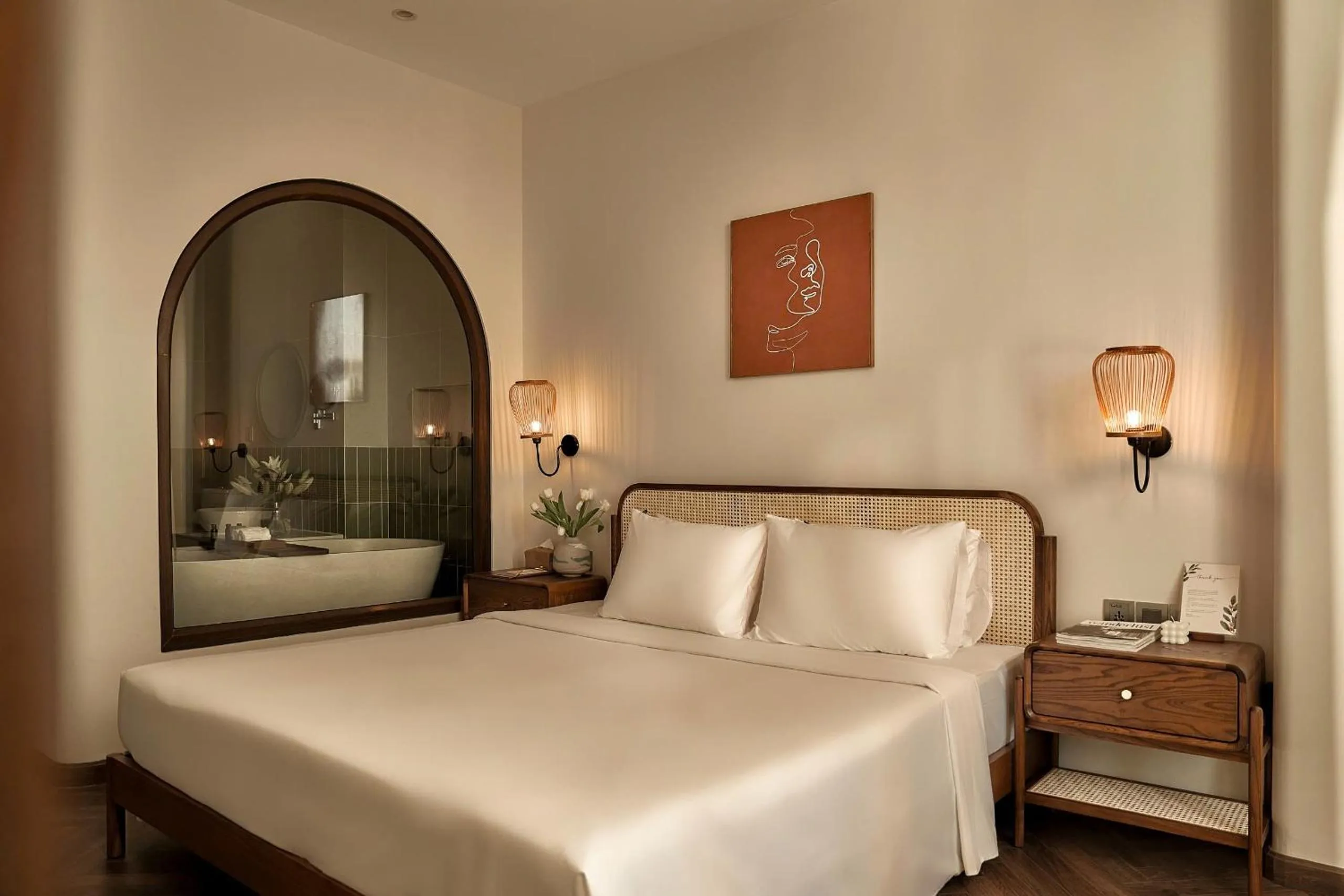 Bathroom, Bed in RUBENS BOUTIQUE HOTEL