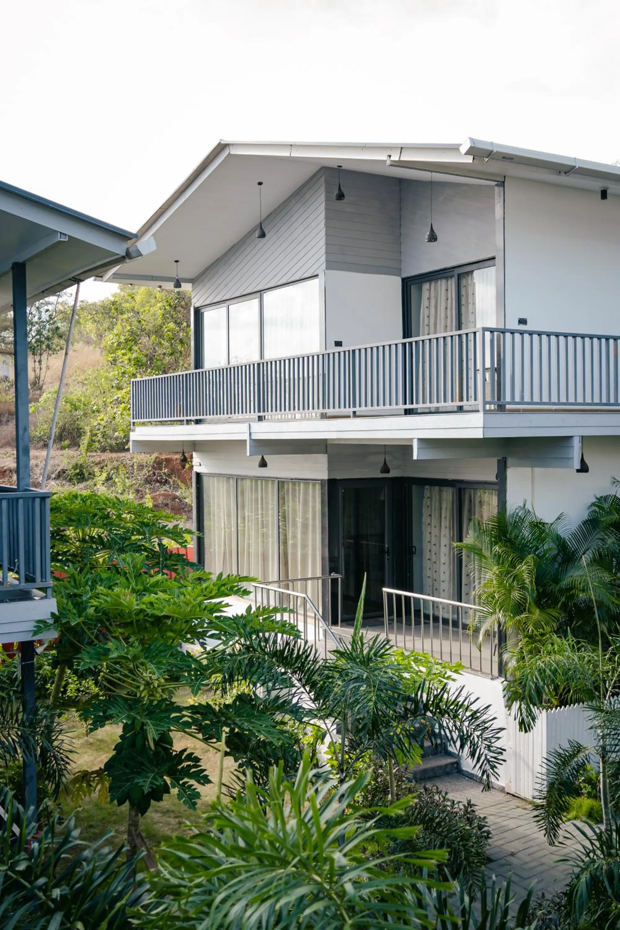 room service in Dallas Beach Resorts Ashvem Beach