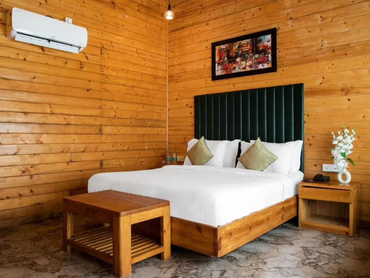 Bedroom, Bed in Dallas Beach Resorts Ashvem Beach Bedroom, Bed in Dallas Beach Resorts Ashvem Beach