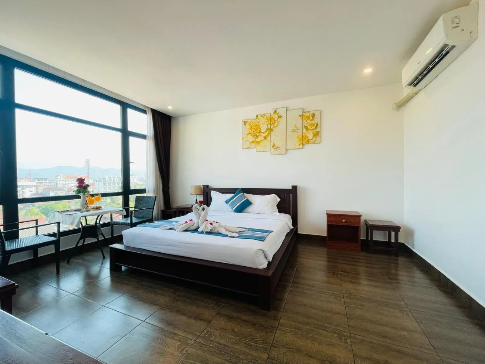 Bed in VANG VIENG TOPVIEW HOTEL