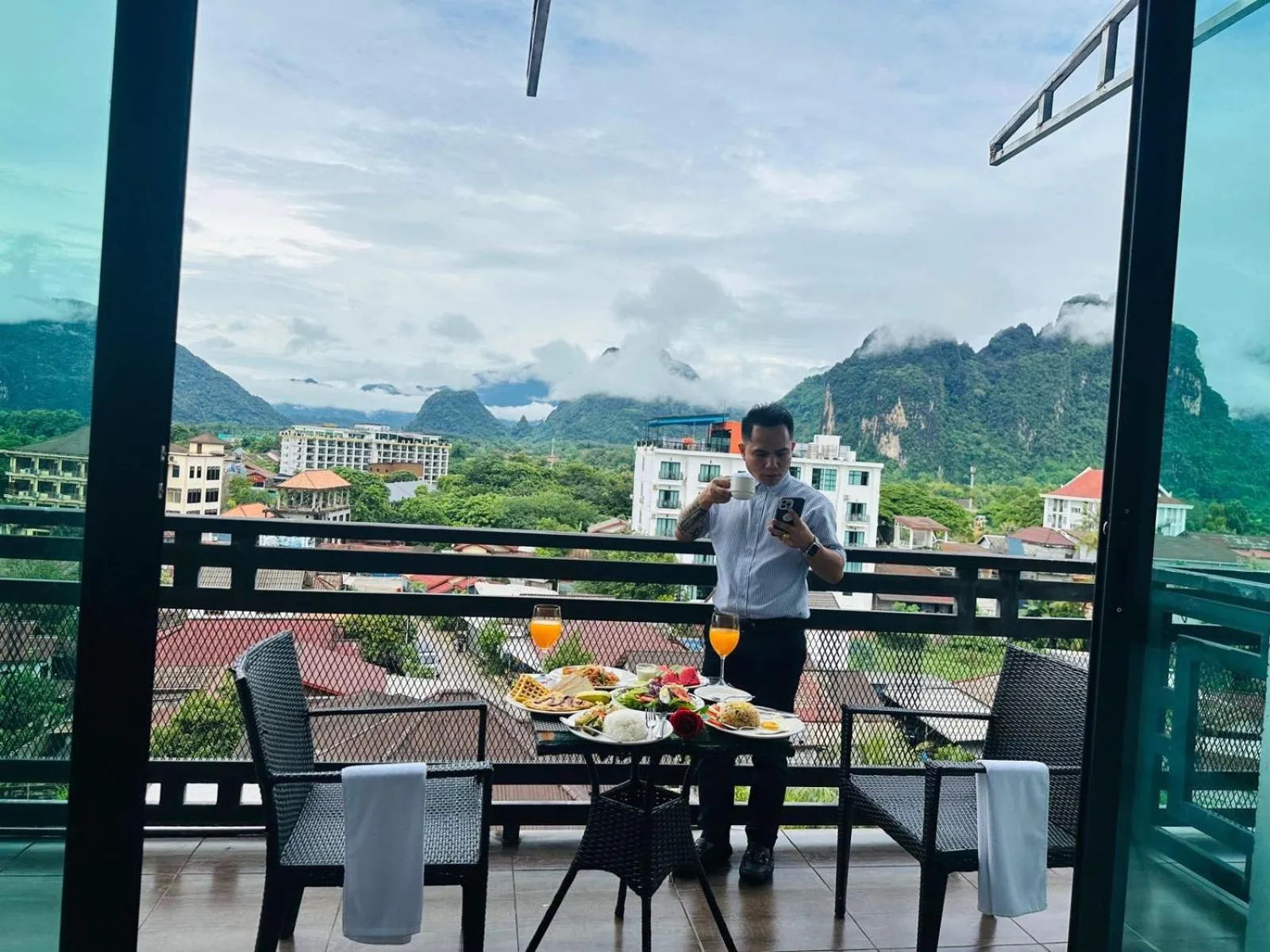 VANG VIENG TOPVIEW HOTEL