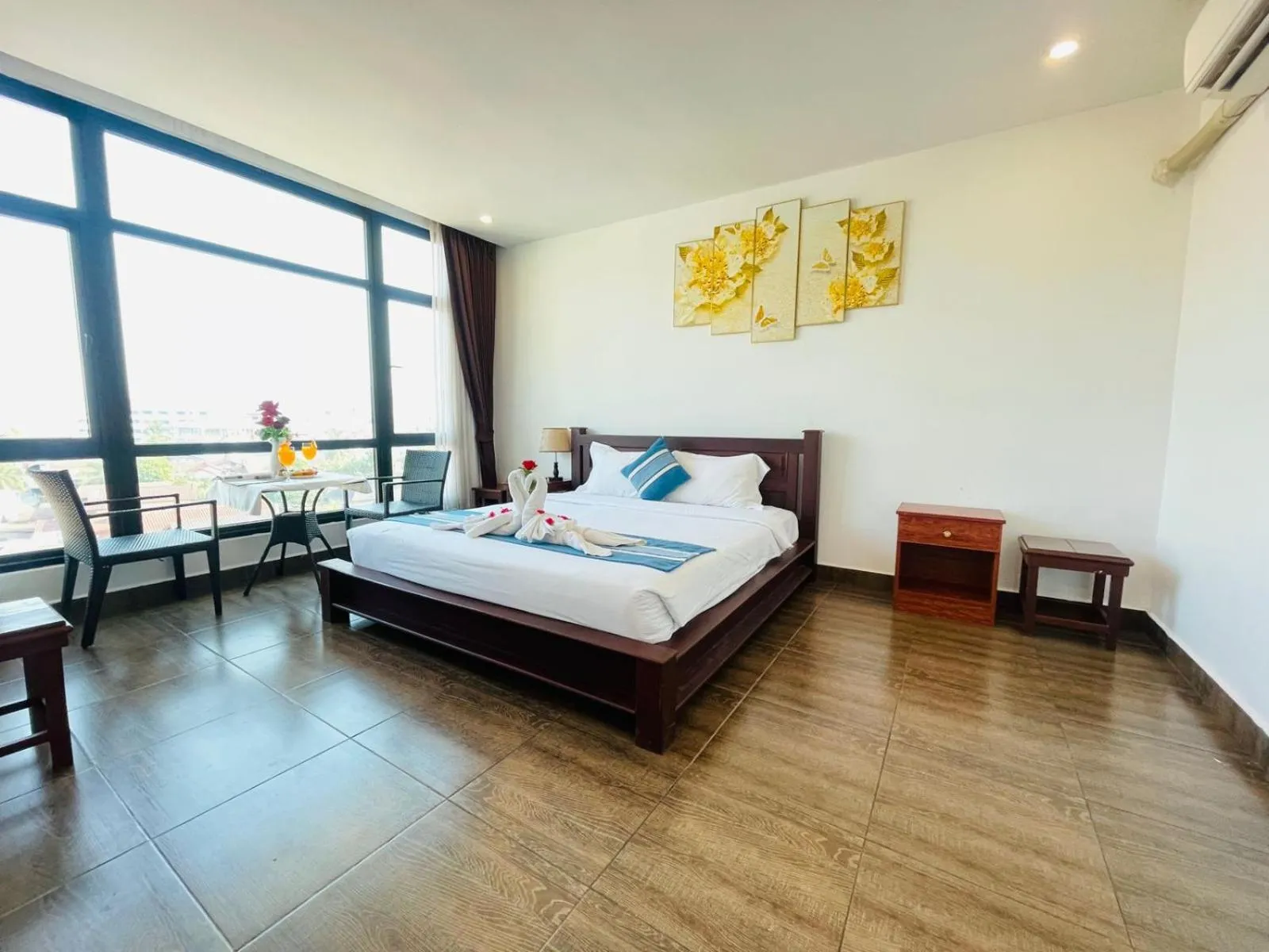 Bed in VANG VIENG TOPVIEW HOTEL