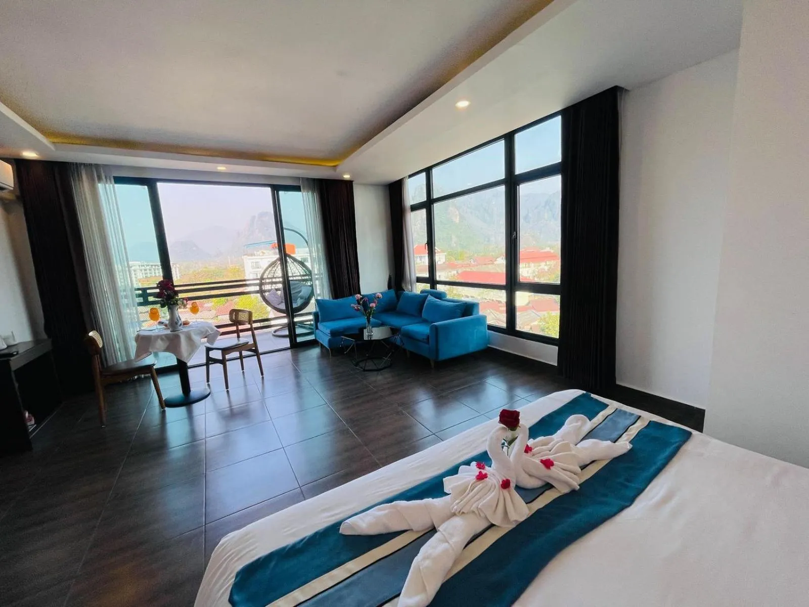 Bed in VANG VIENG TOPVIEW HOTEL