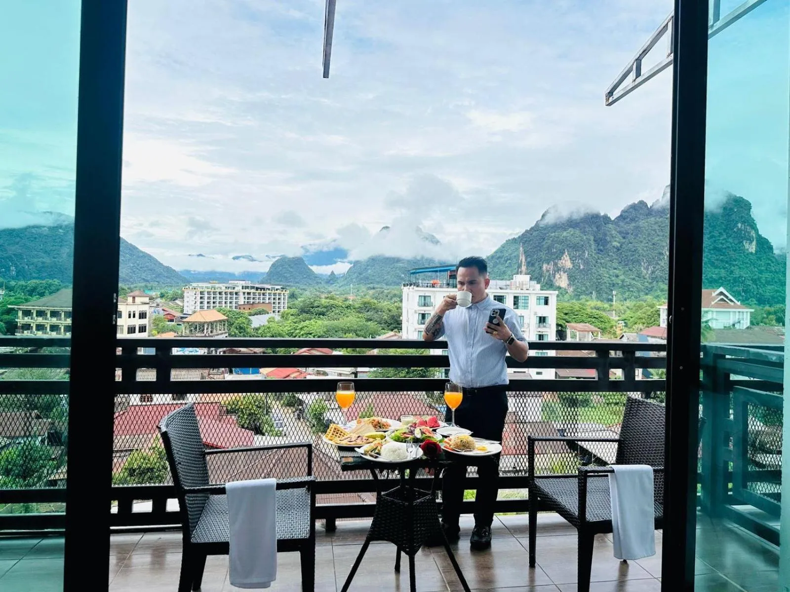 VANG VIENG TOPVIEW HOTEL