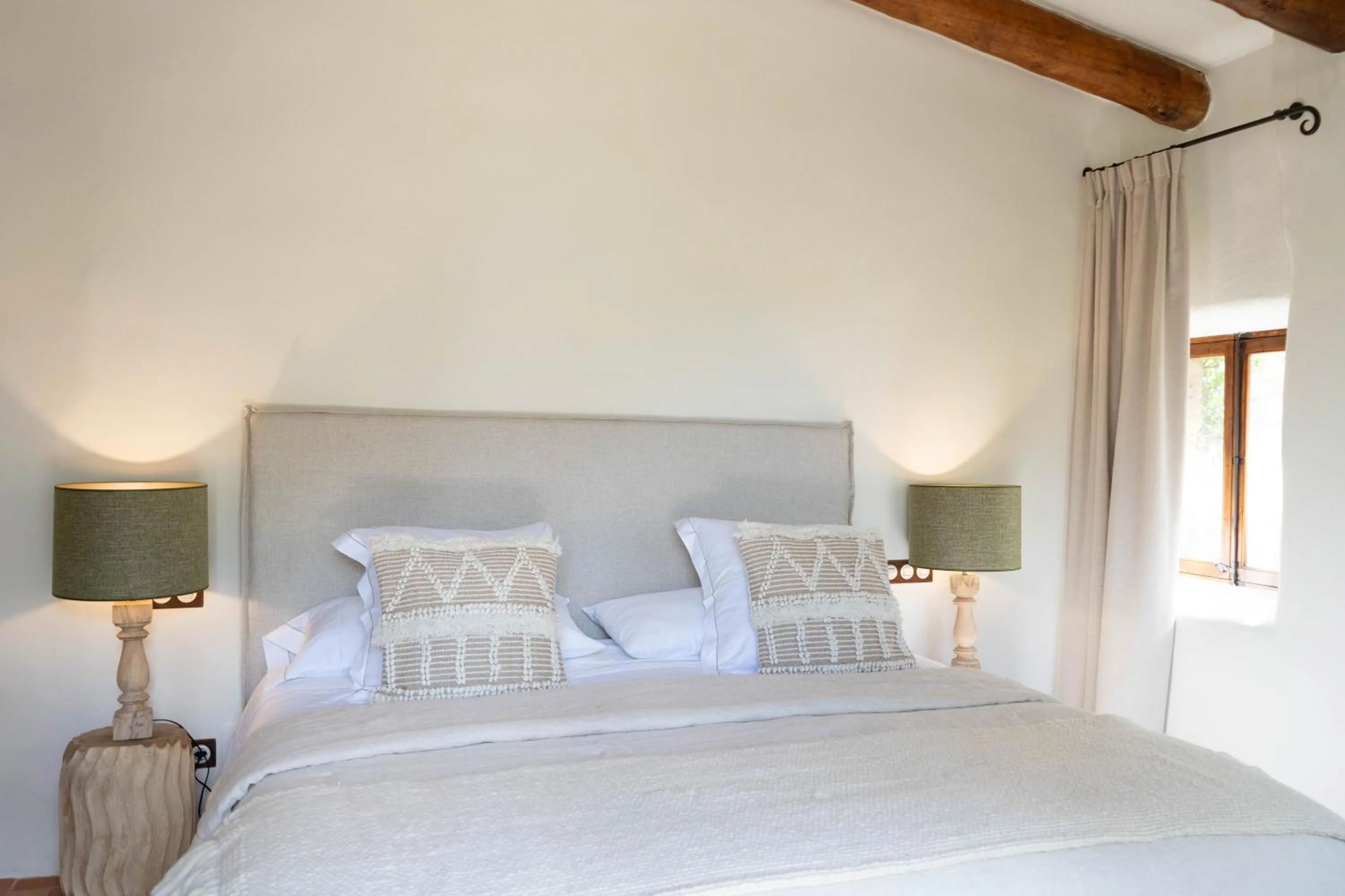 Junior Suite - single occupancy - Unlimited Golf Included in Reserva Rotana Golf Resort