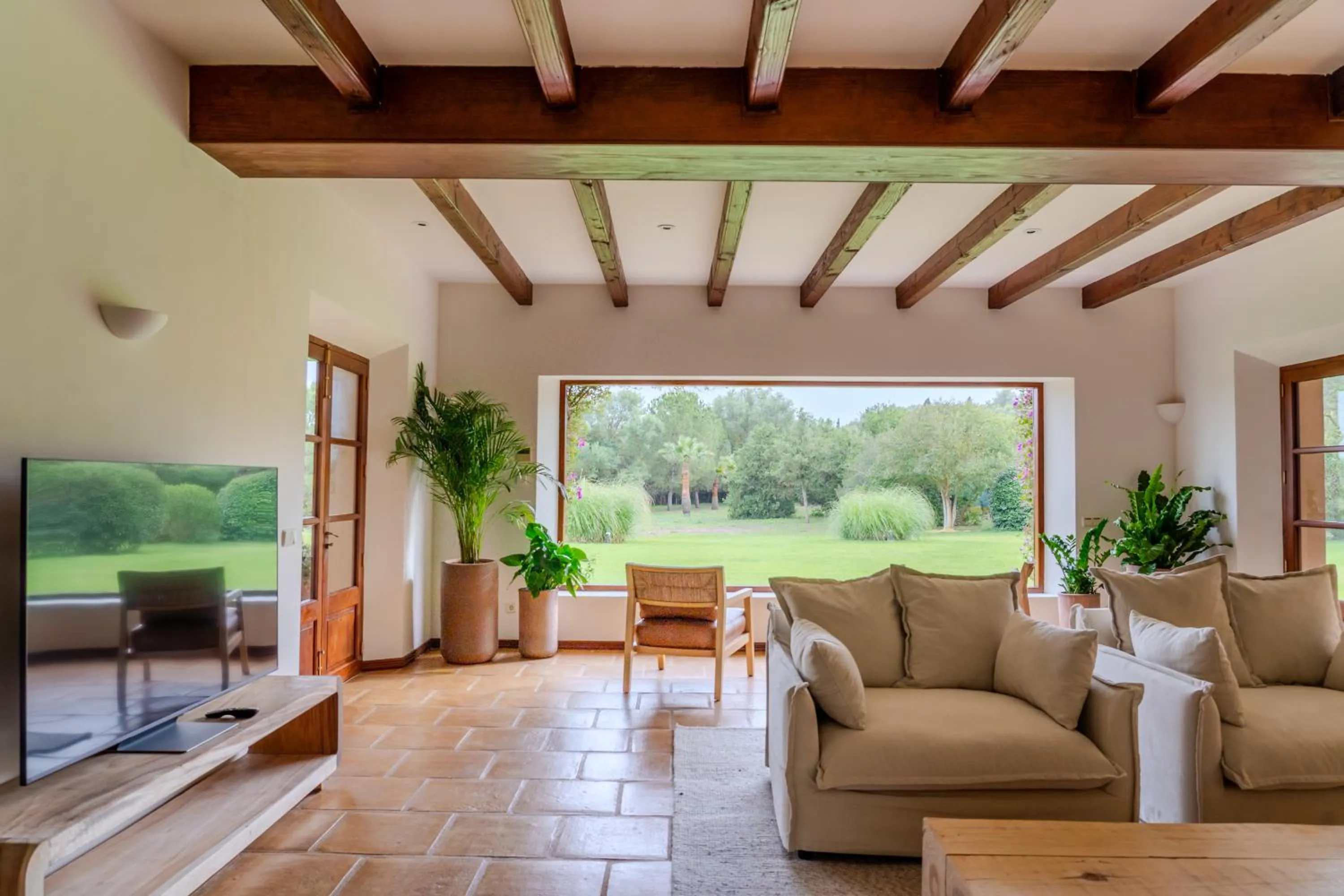 Living room in Reserva Rotana Golf Resort