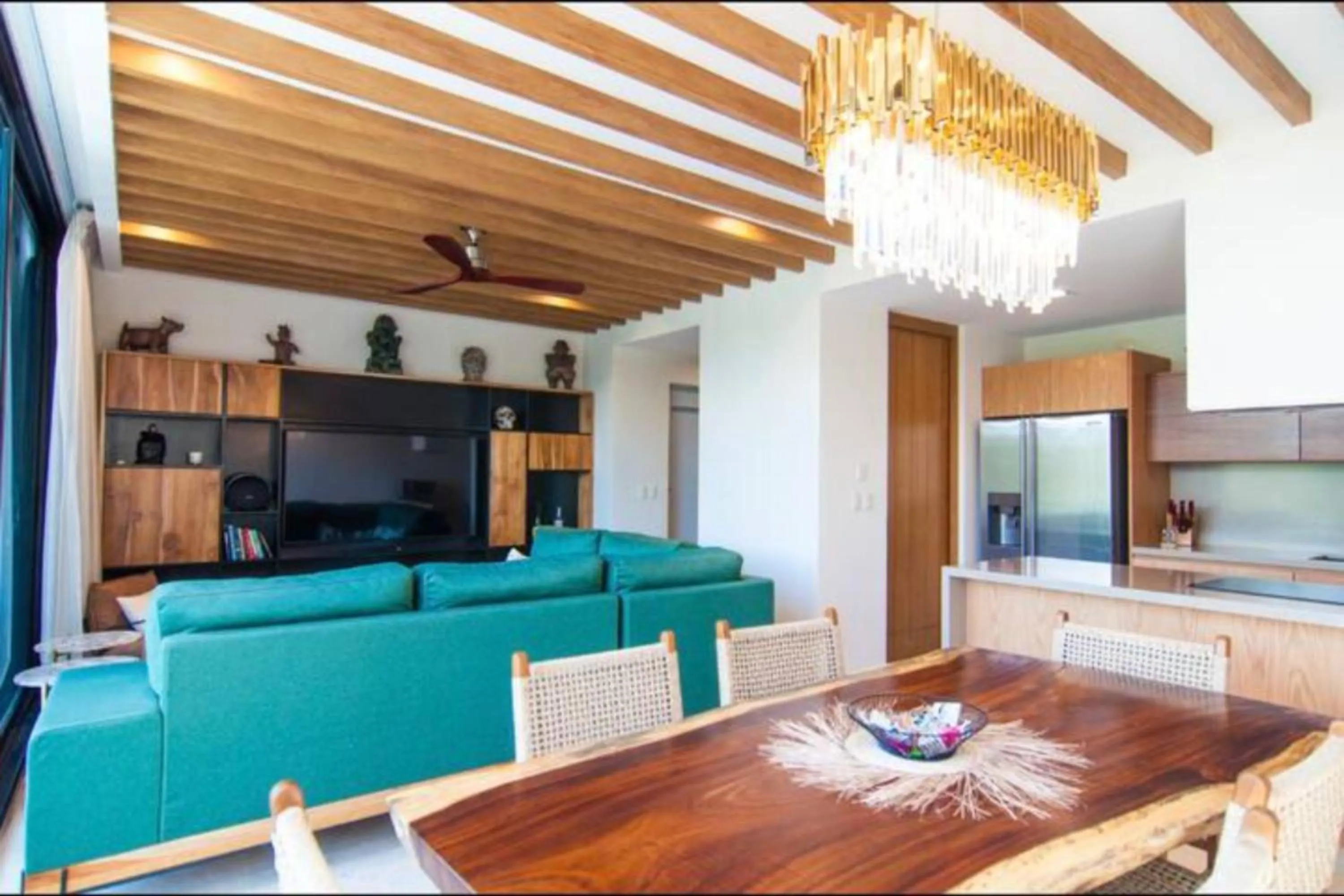 Living room in Spectacular Apartment Quiet Area Pool & Gym PURE 301