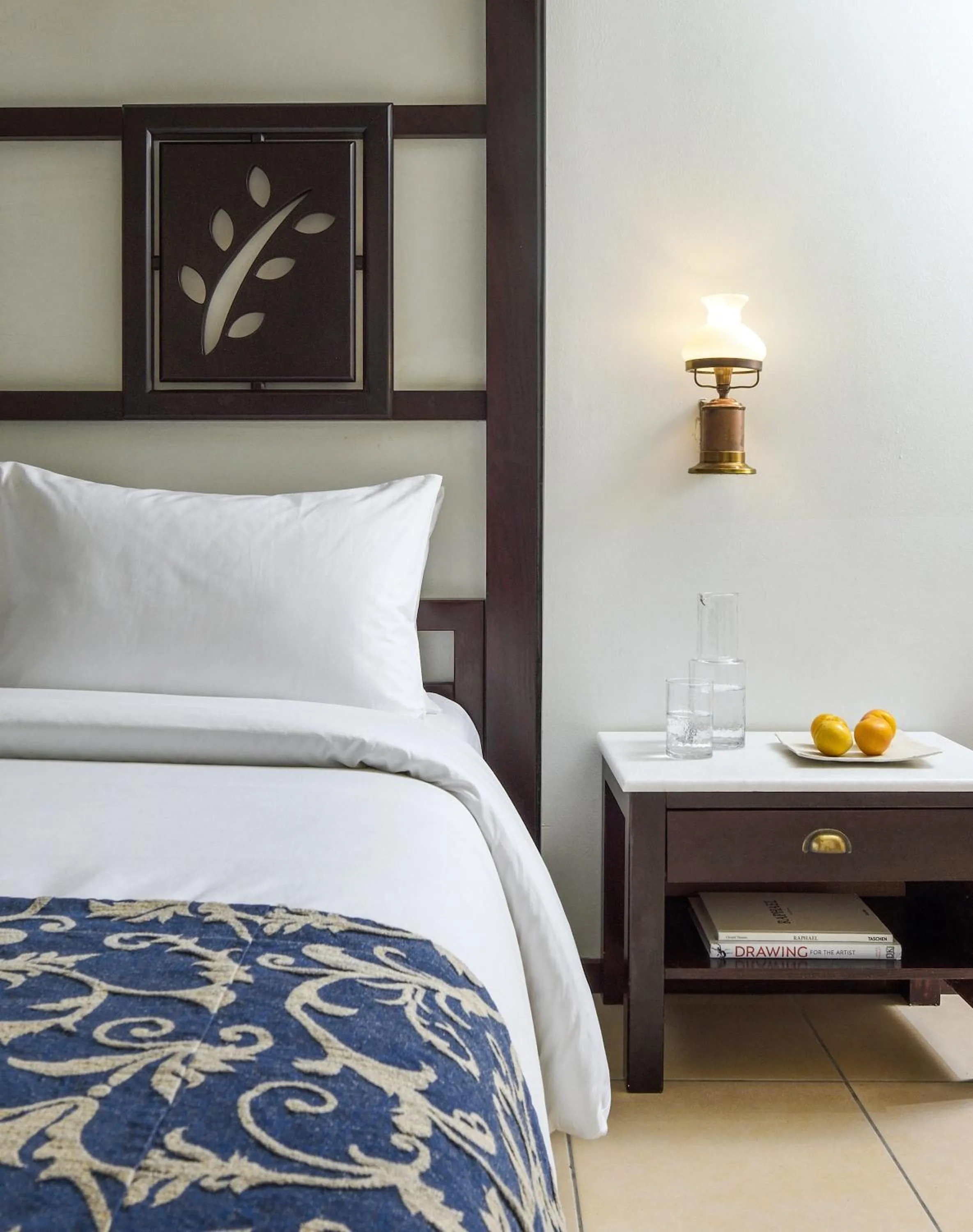 Bed in Simantro Resort