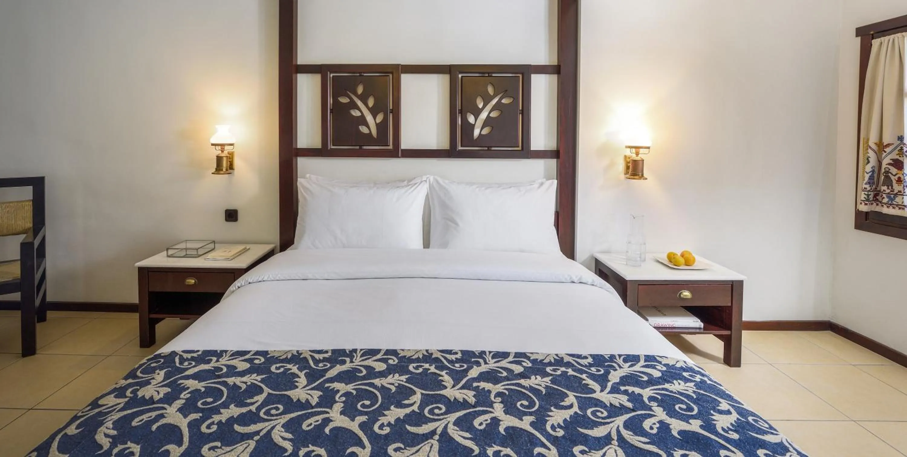 Bed in Simantro Resort