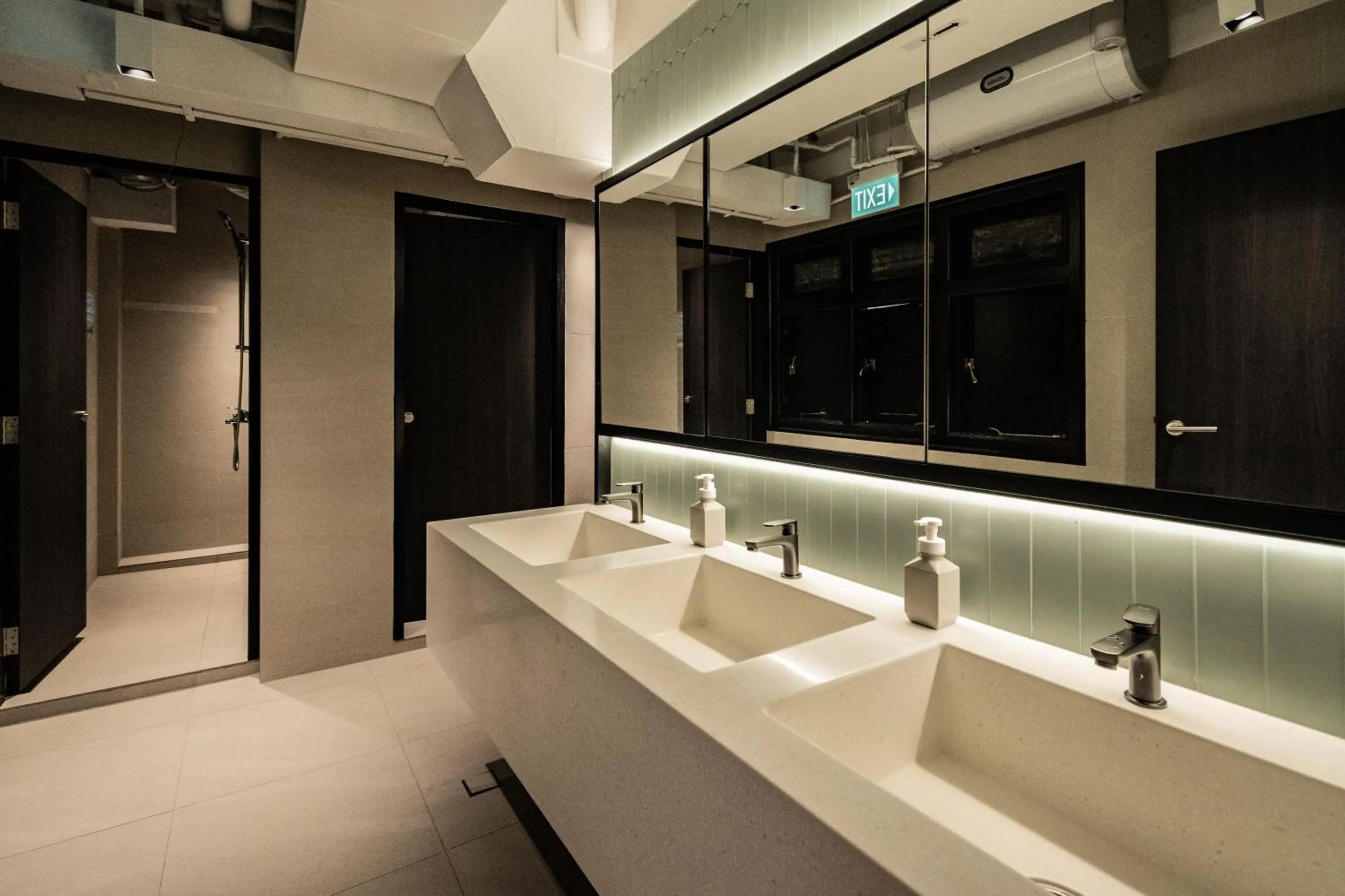 Bathroom in Jyu Capsule Hotel