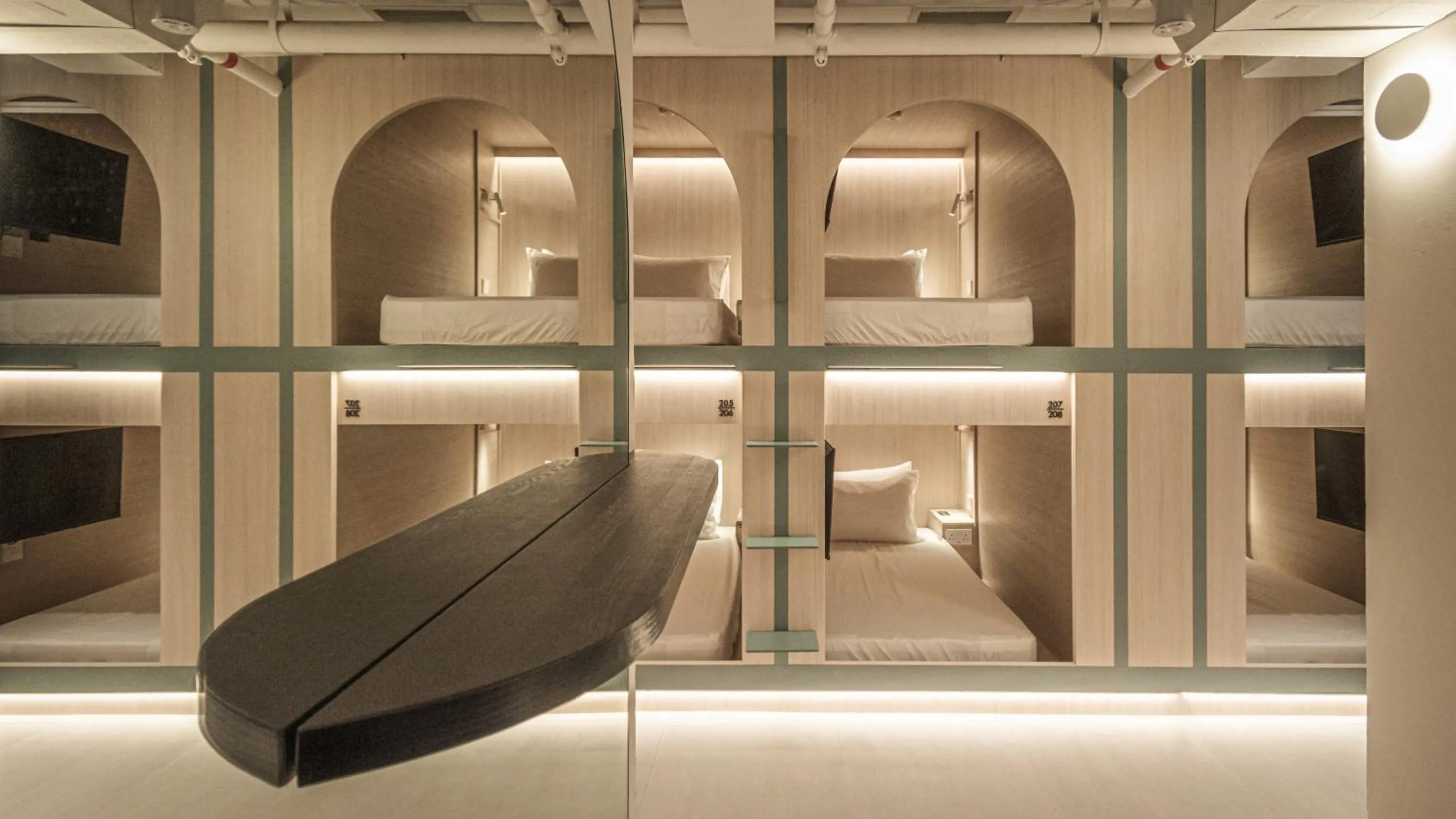 Bedroom, Bed in Jyu Capsule Hotel