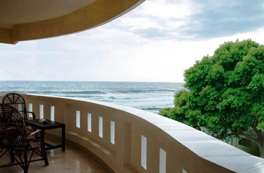 Balcony/Terrace in Hawah Beach Resort Kovalom Balcony/Terrace in Hawah Beach Resort Kovalom