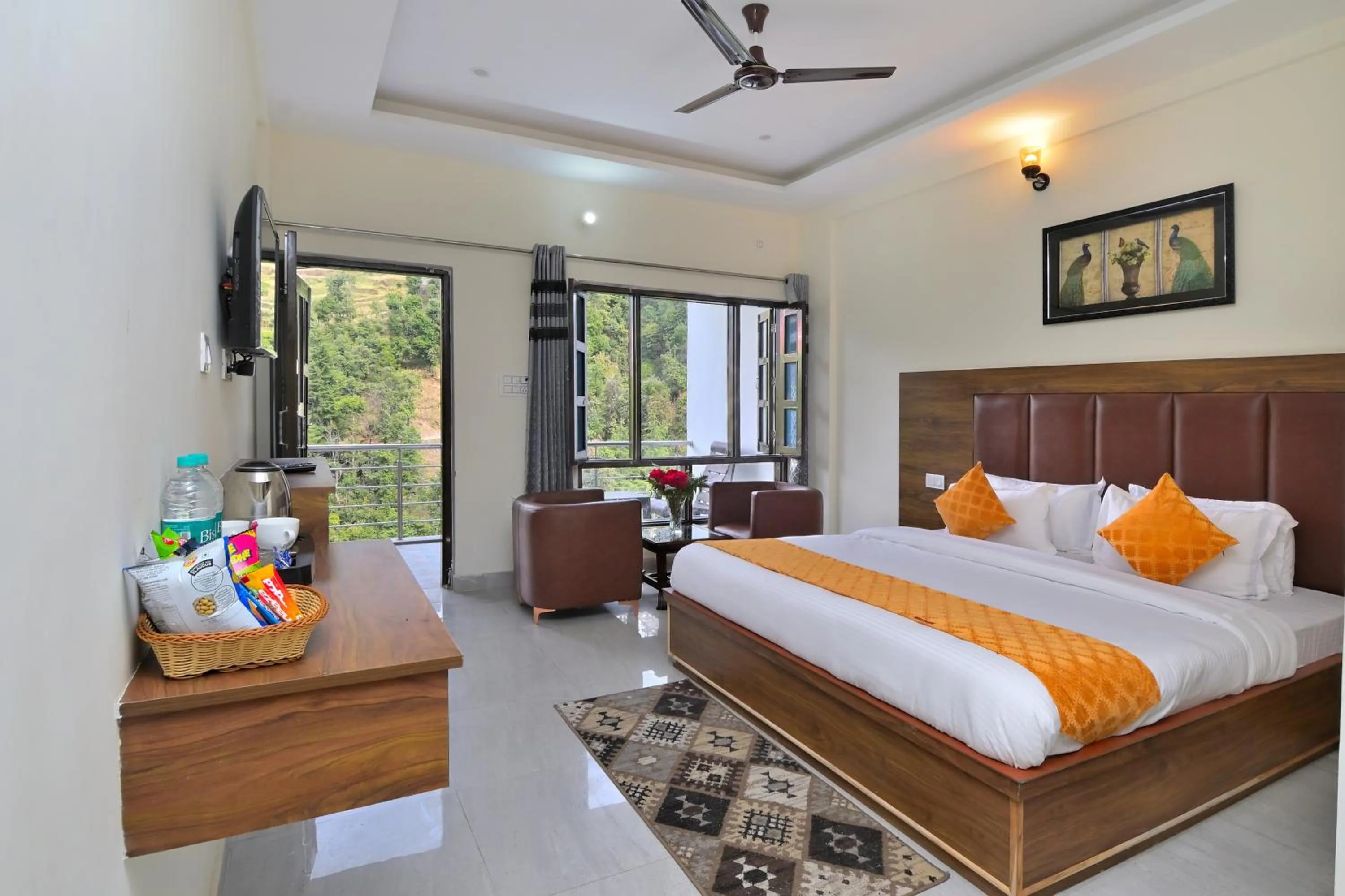 Bedroom, Bed in LA Riqueza Dhanolti View - Mountain View Rooms - Near to Eco Park & Surkanda Devi Temple