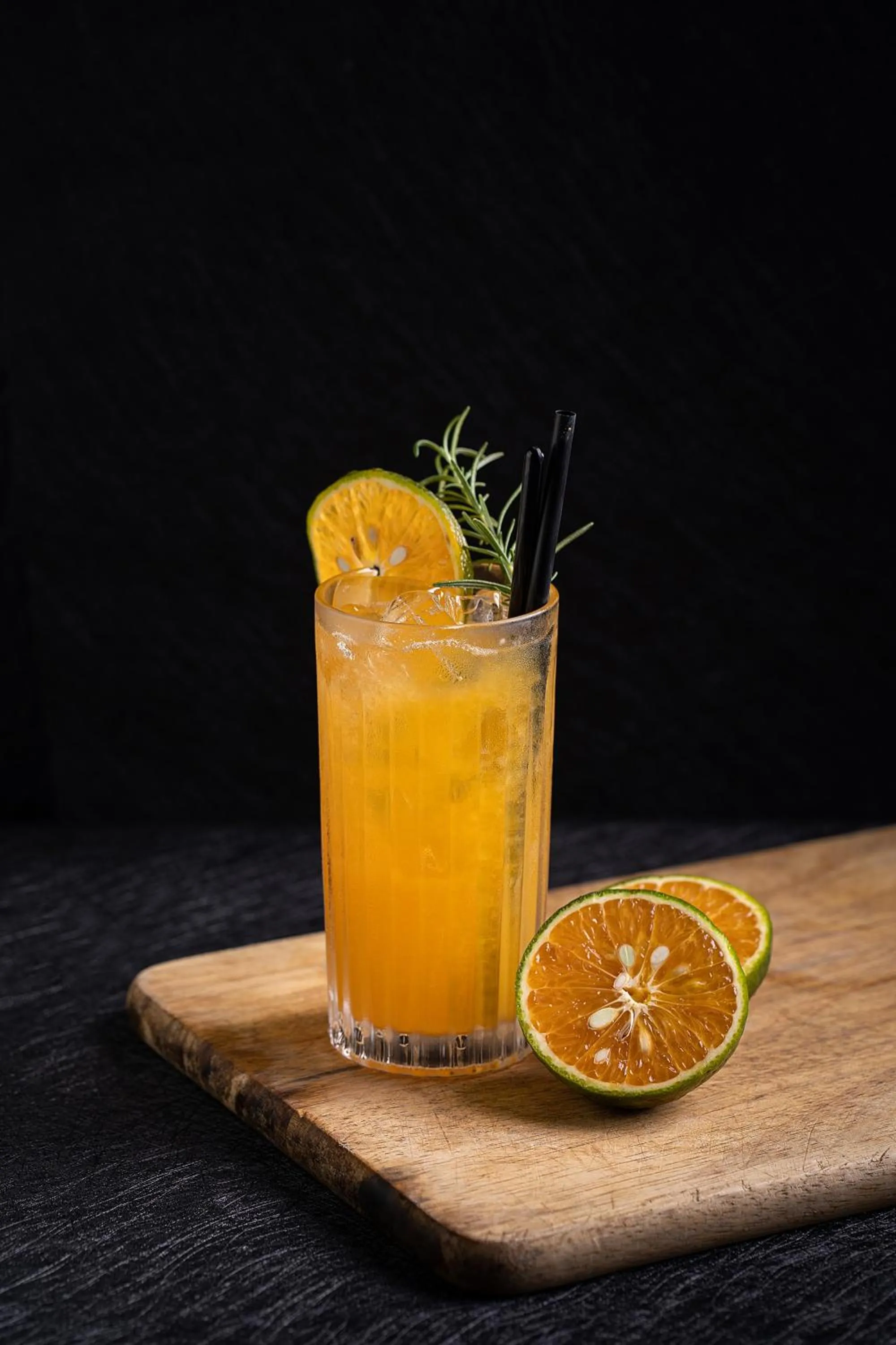 Restaurant/places to eat in Queen Cafe Hotel & Pub